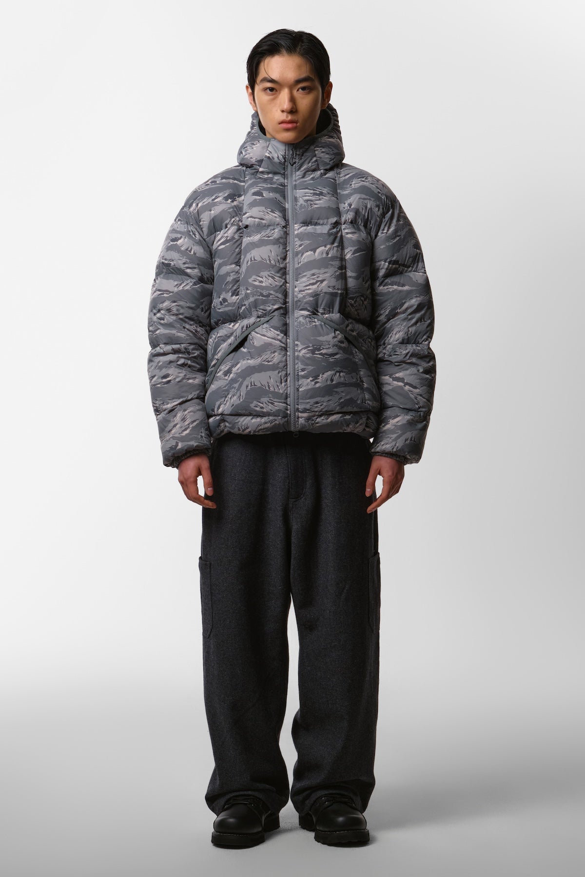 25 VTX EASY PLUS HD GOOSE DOWN JACKET TIGER GREY CAMO (Ship-out date : 25.10.22 KST)