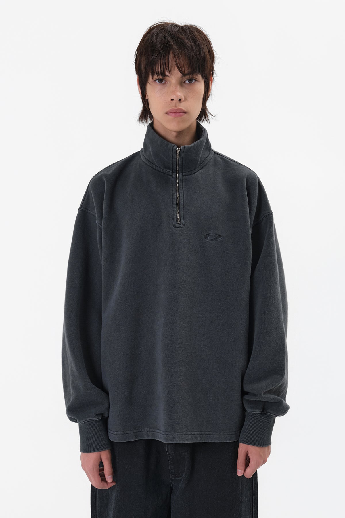 WASHED HALF ZIP SWEATSHIRT CONCRETE