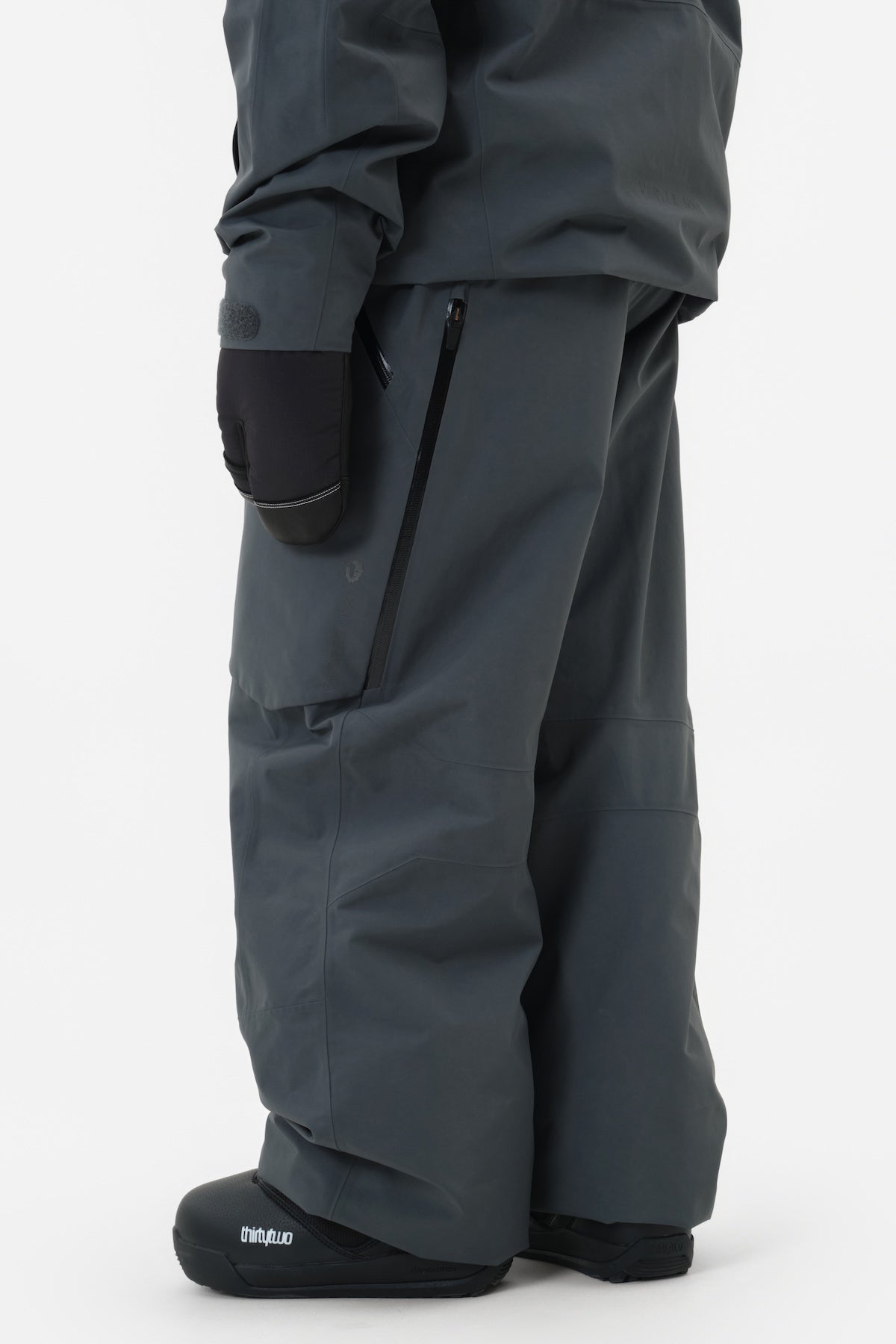 25 GORE-TEX 2L PANTS (RELAXED FIT) DARK SHADOW