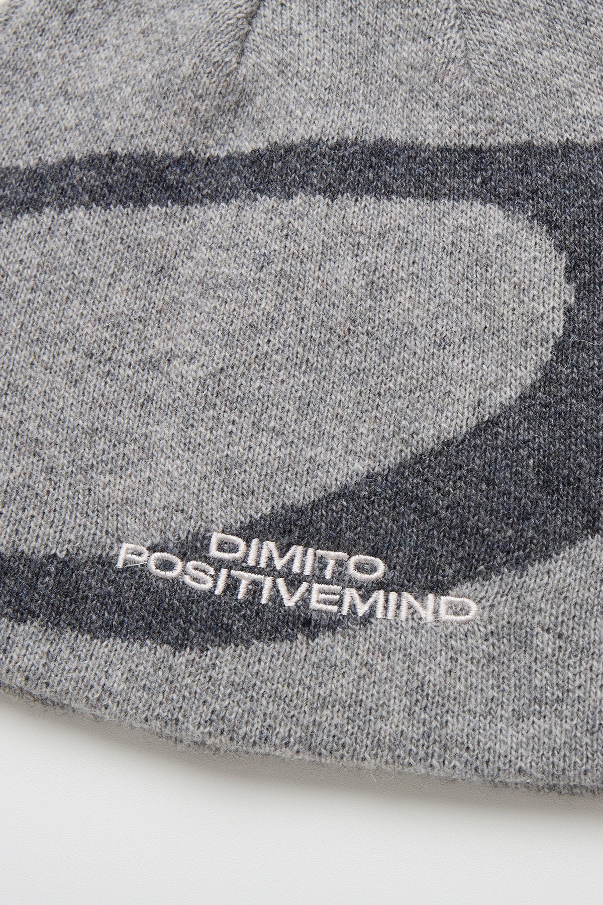 NEW BIG LOGO BEANIE WARM GREY