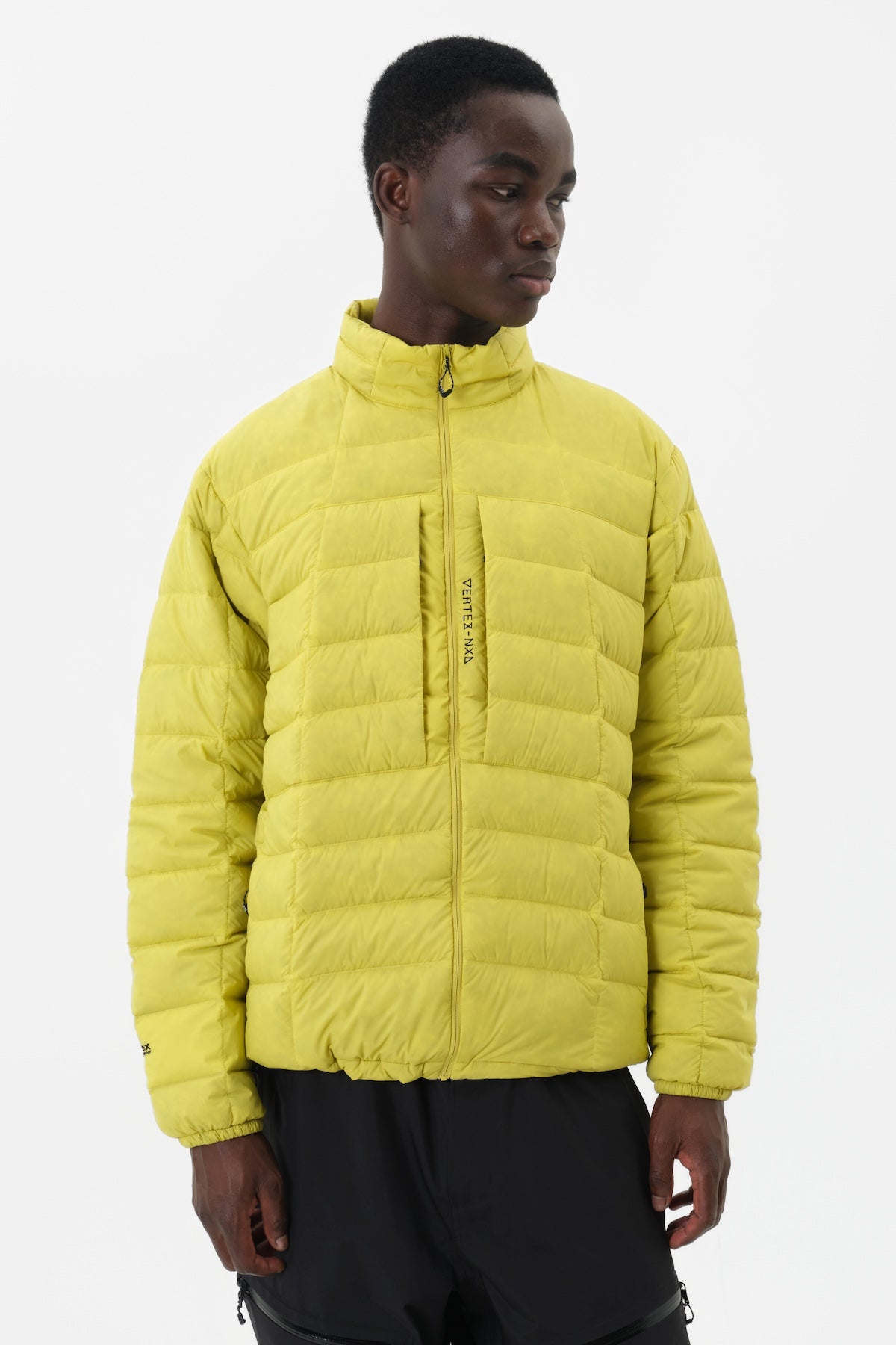 25 VTX COZY DOWN JACKET LEMON YELLOW (Ship-out date : 25.11.05 KST)
