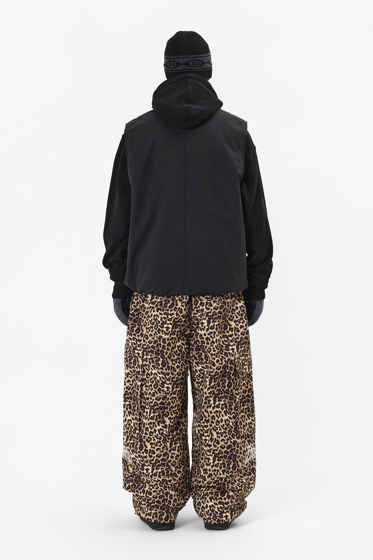 VOLT CARGO BIG PANTS (WIDE FIT LV.1) LEO BROWN