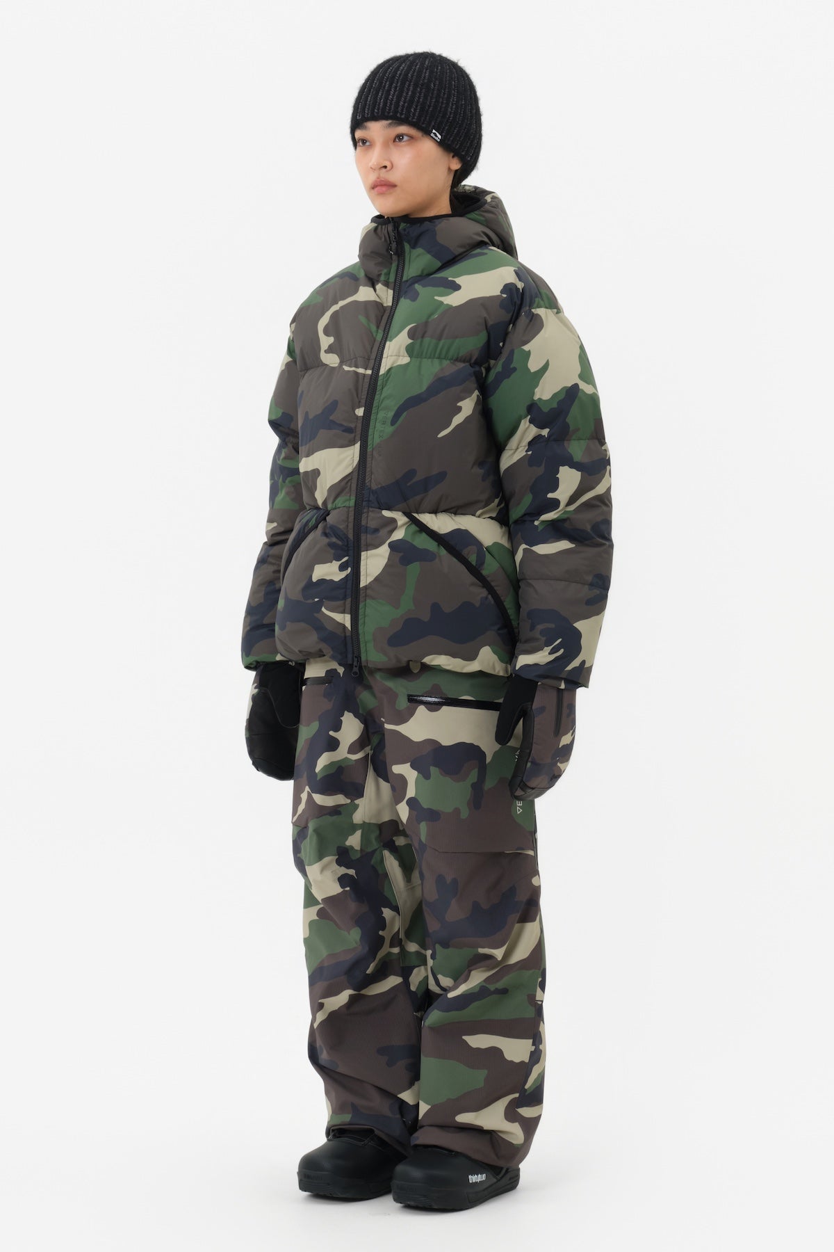 25 EASY HD DOWN JACKET WOODLAND