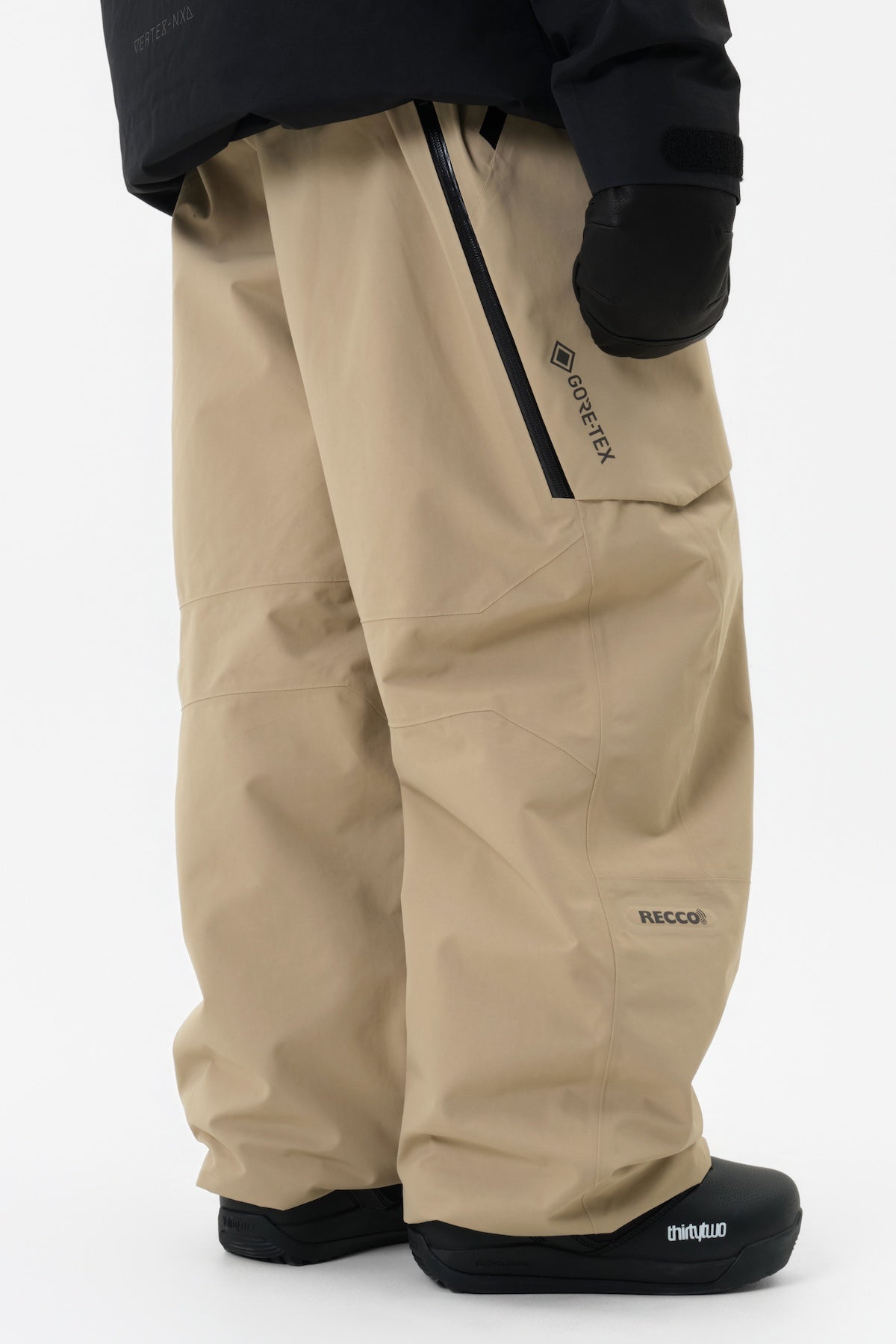 25 GORE-TEX 2L PANTS (RELAXED FIT) TAUPE