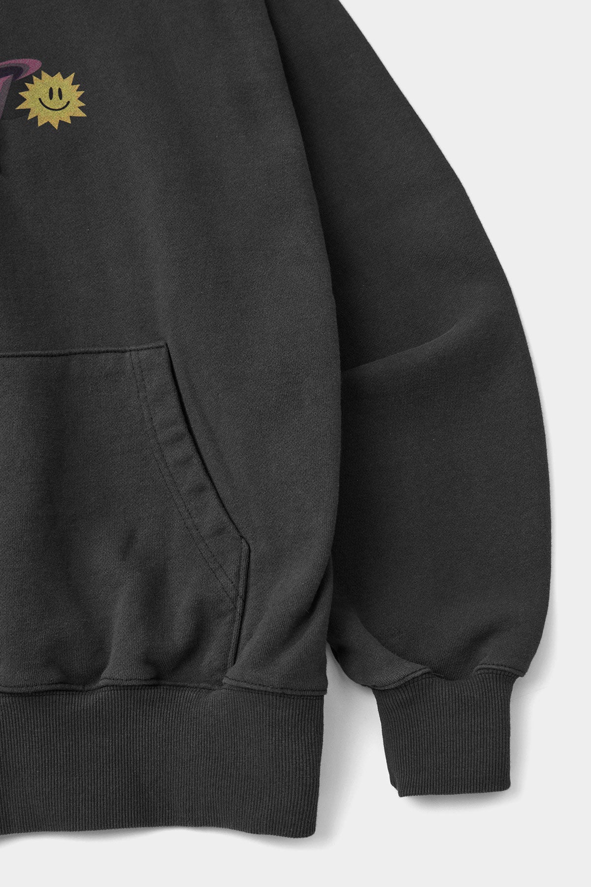 GRAPHIC COMBO HOODIE WASHED BLACK (Delivery date : 26.09.28)