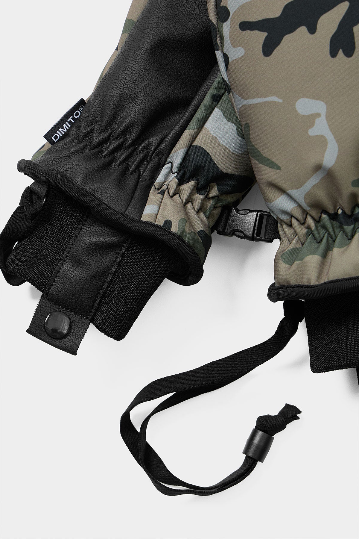 PATTERN MITTEN FADE CAMO