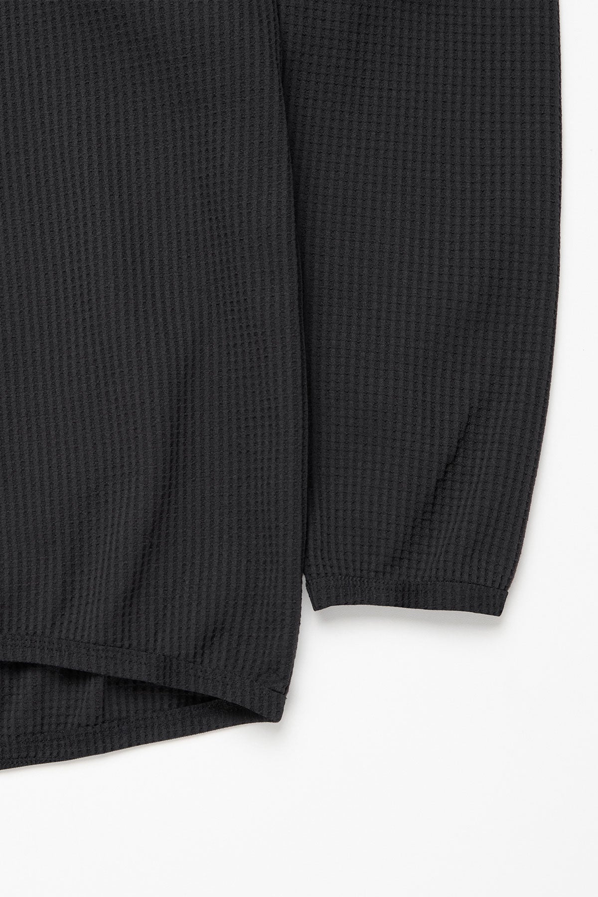 LIGHT WEIGHT WAFFLE HOODIE BLACK