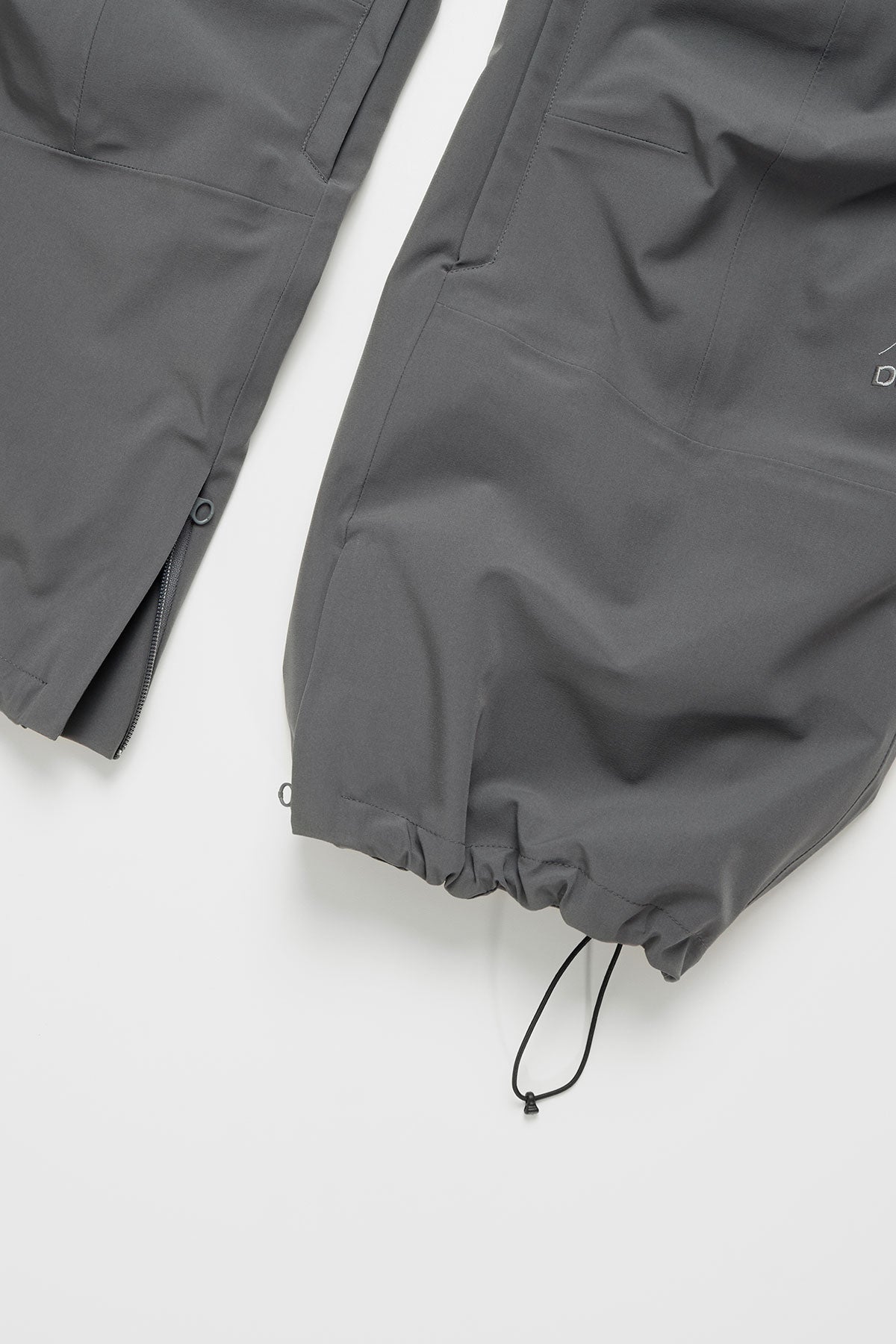 25 LEVEL 2L PANTS (RELAXED FIT) BLACK