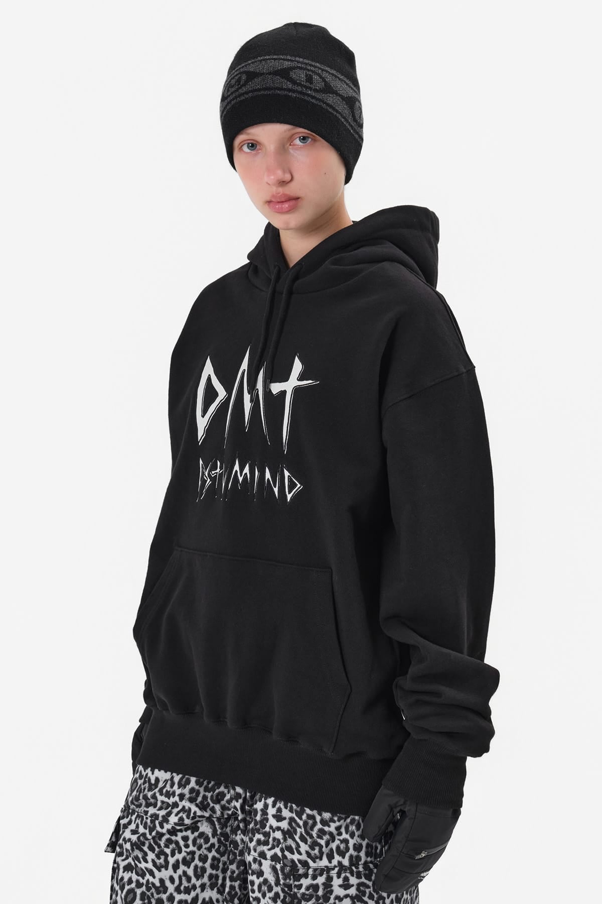 VERT ONE-SIZE BUBBLE LOGO BEANIE BLACK