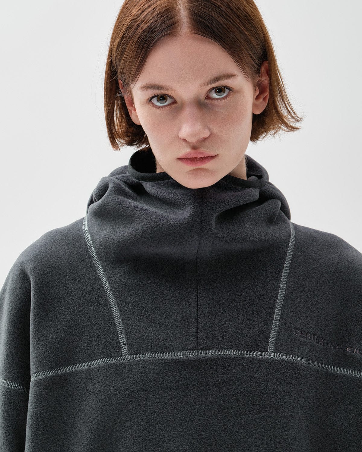 VERT POLARTEC (VTX X EIDER) STITCHED HOODIE CHARCOAL
