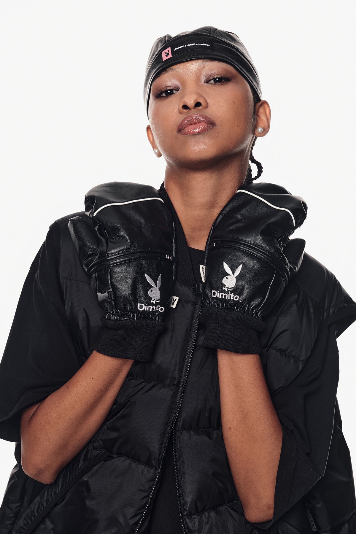 [PLAYBOY x DIMITO] PIPING FAUX LEATHER MITTEN BLACK