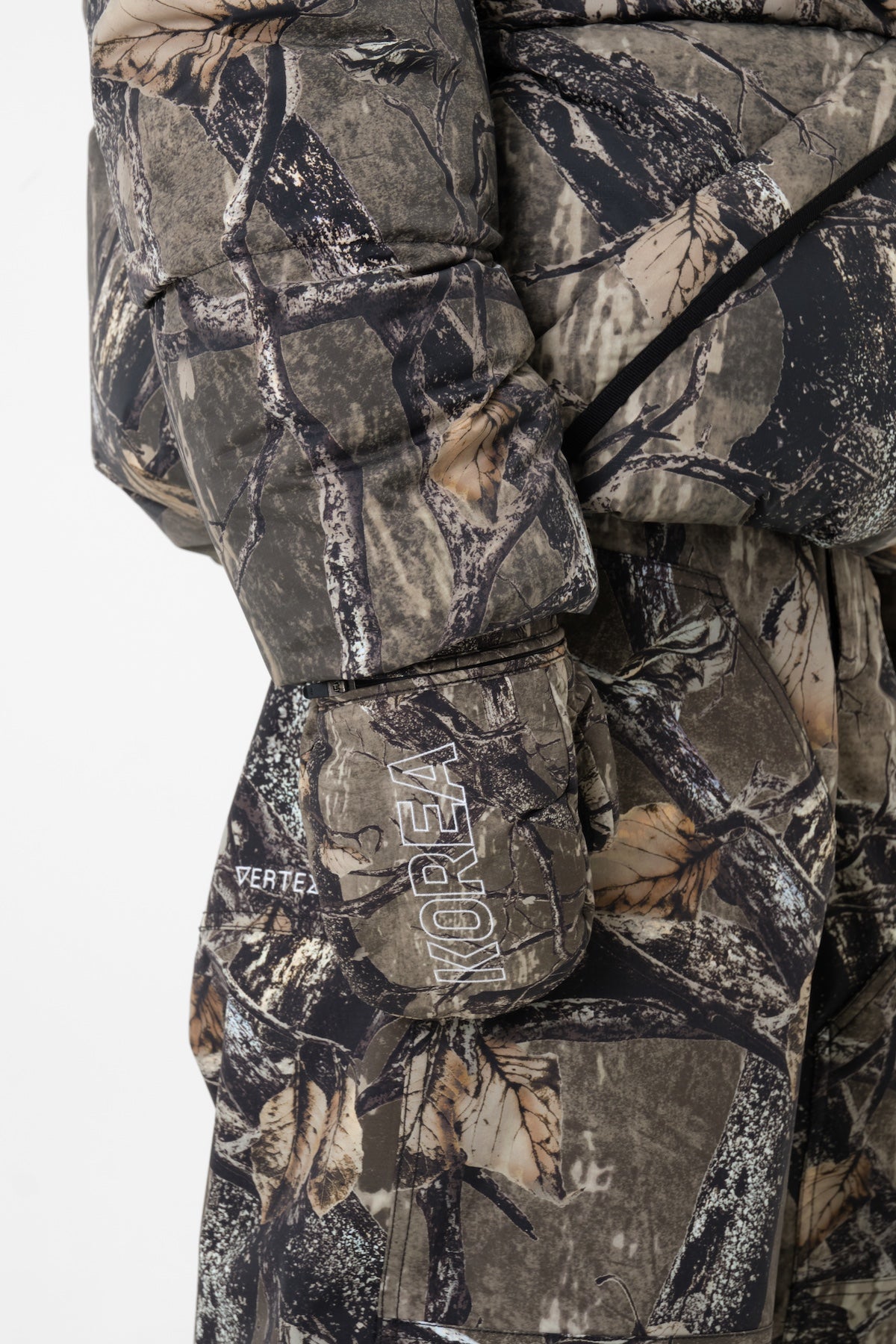 TEAM KOREA REPLICA 25 EASY OPEN MITTEN REAL TREE