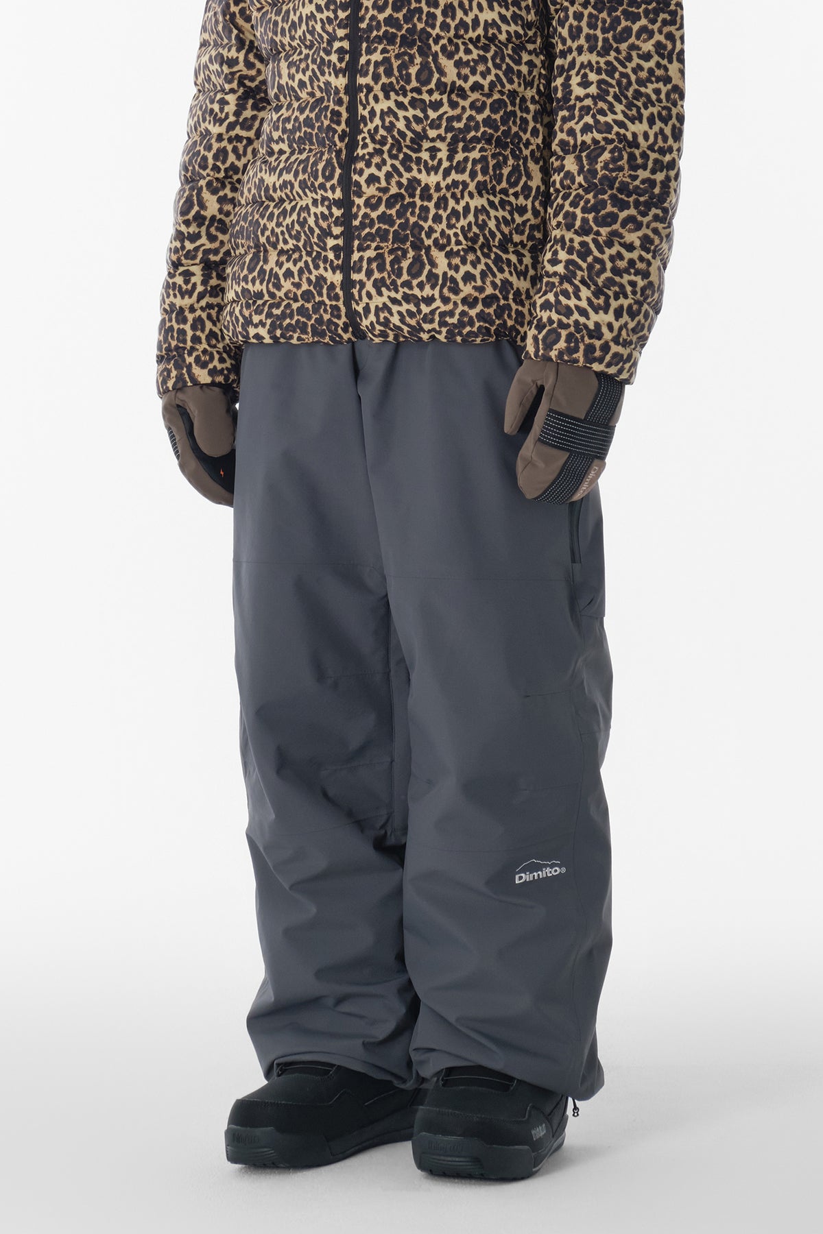 BARRIER PANTS (RELAXED FIT) DARK SHADOW