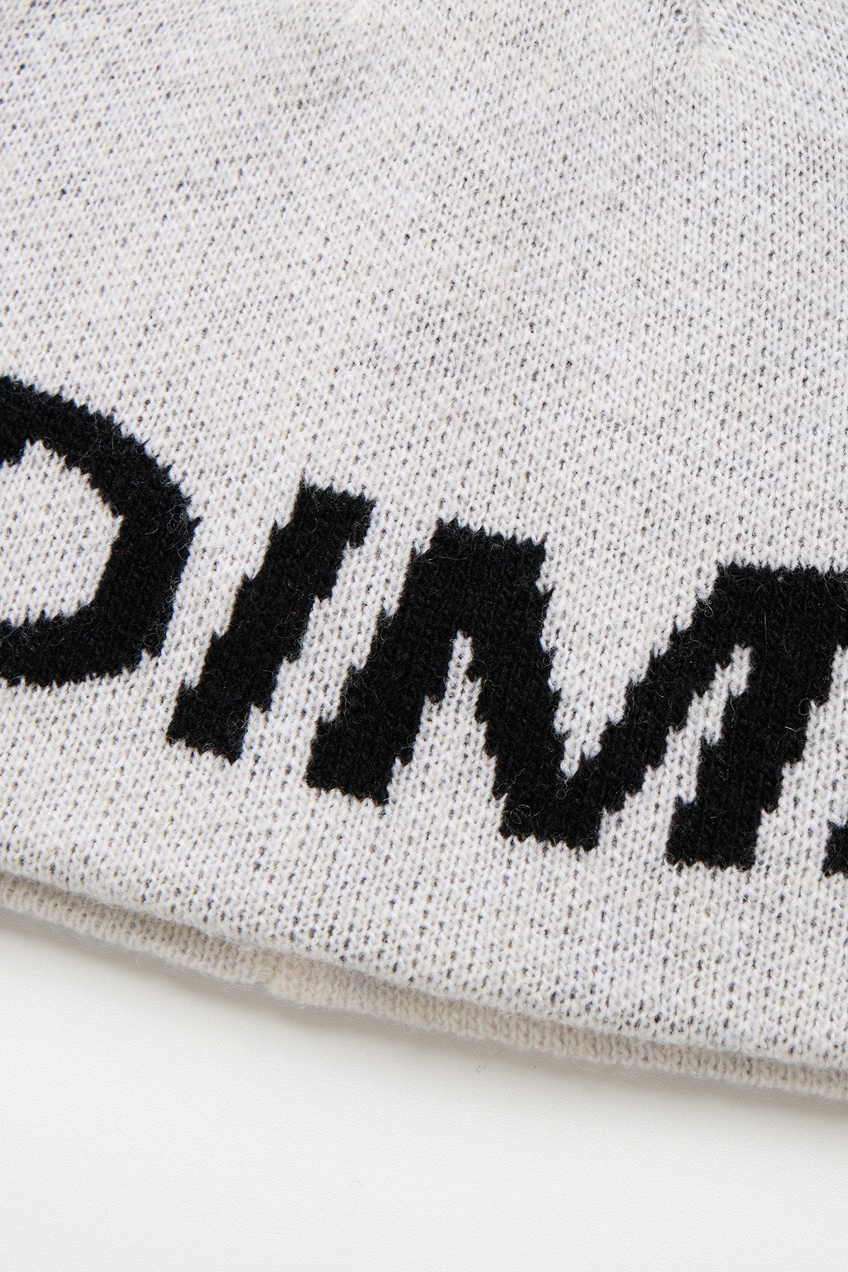 NEW LOGO BEANIE WHITE