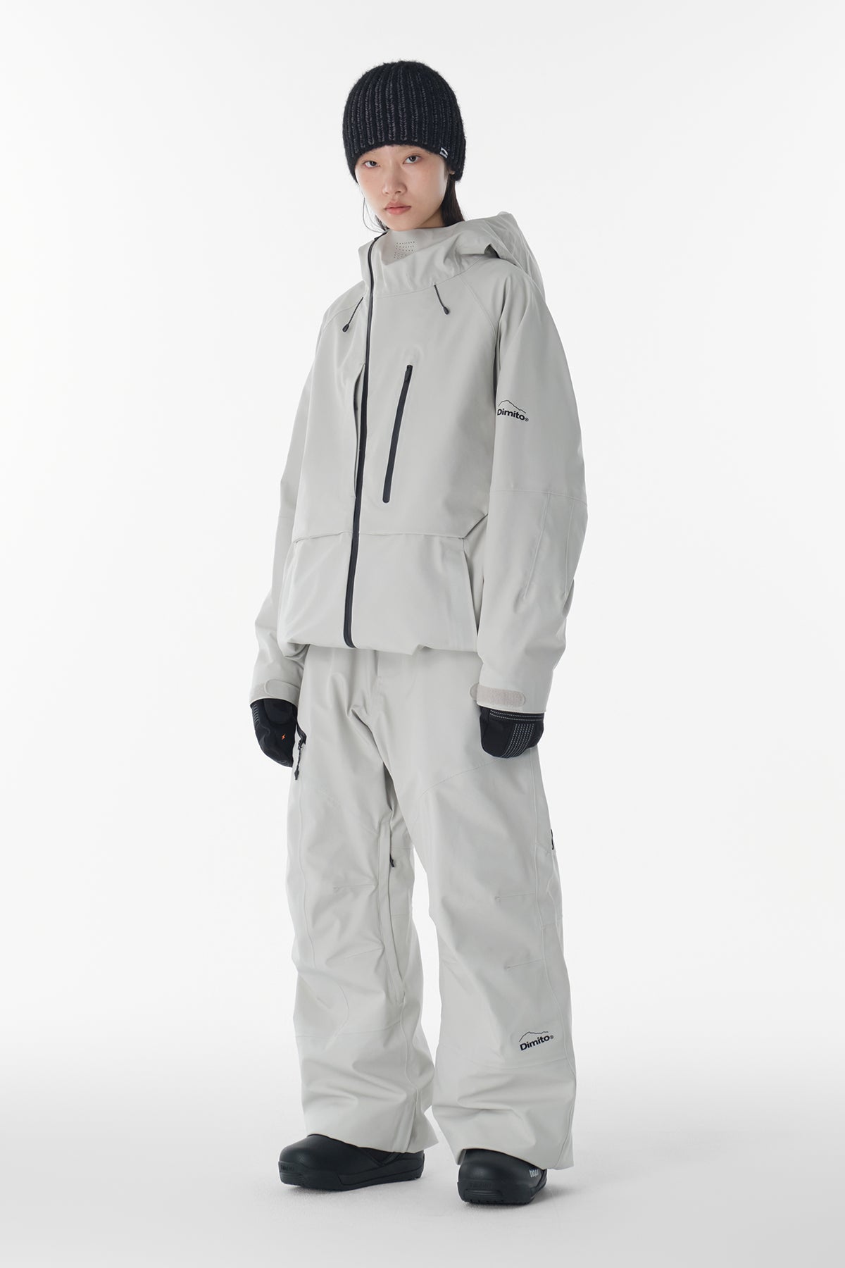 25 LEVEL 2L PANTS (RELAXED FIT) CREAM WHITE