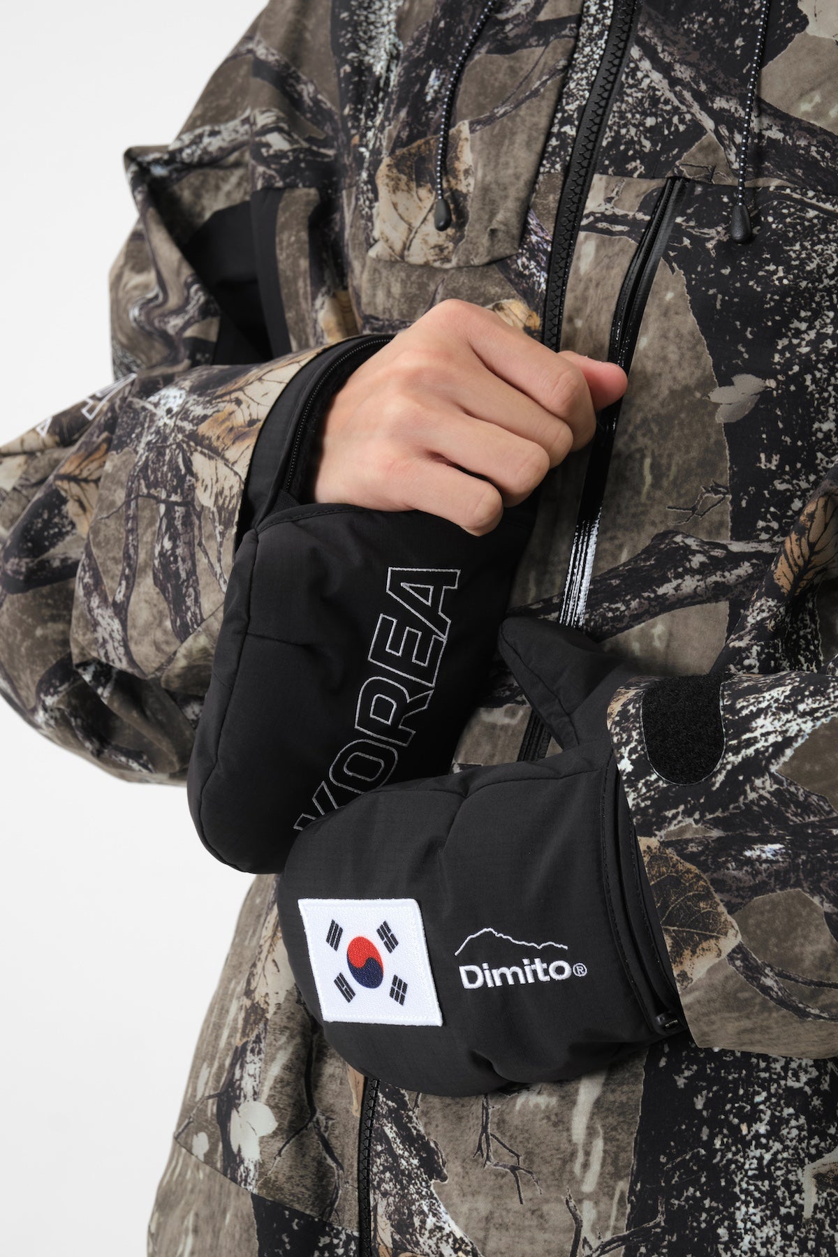 TEAM KOREA REPLICA 25 EASY OPEN MITTEN BLACK