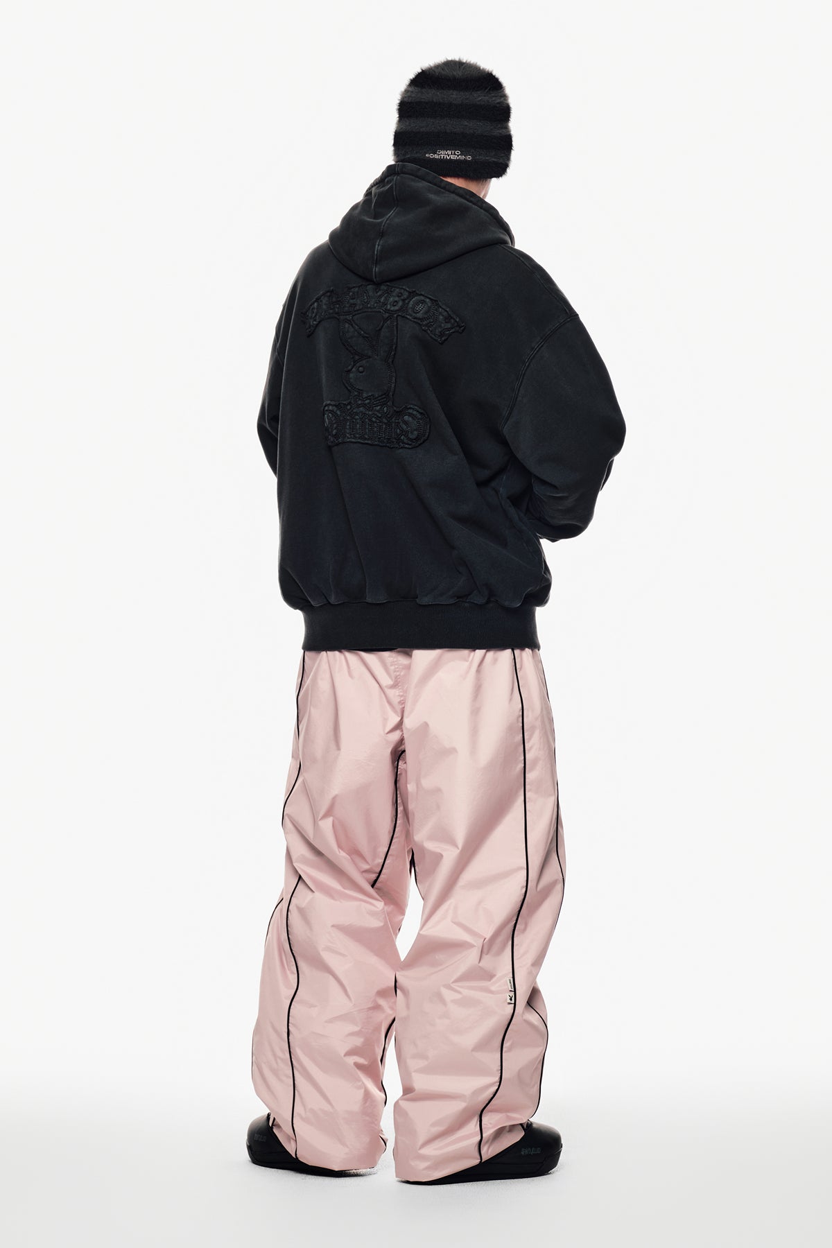 [PLAYBOY x DIMITO] PIPING BANDED PANTS (WIDE FIT LV.2) BABY PINK (Available on 25.09.30)