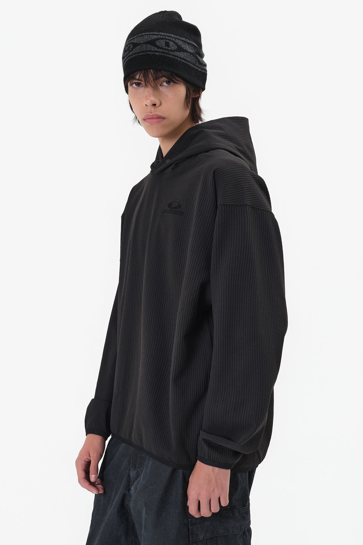 LIGHT WEIGHT WAFFLE HOODIE BLACK