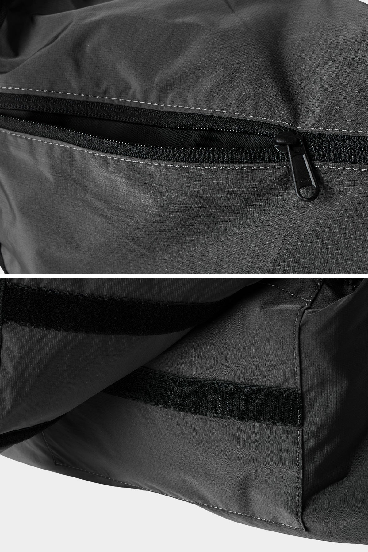 [FOUND POCKET] COMPACT UTILITY CROSS BAG GREY