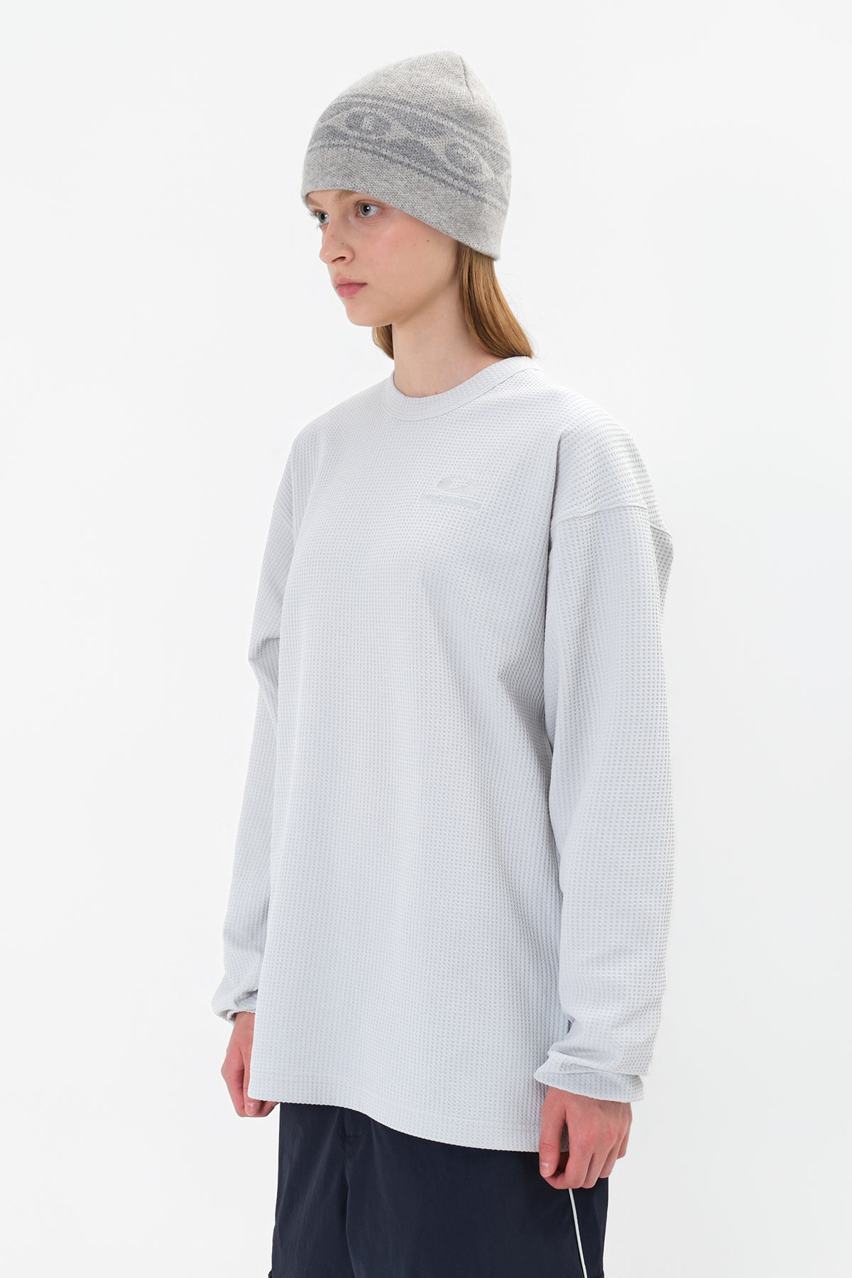 LIGHT WEIGHT WAFFLE LSV TEE MIST GREY