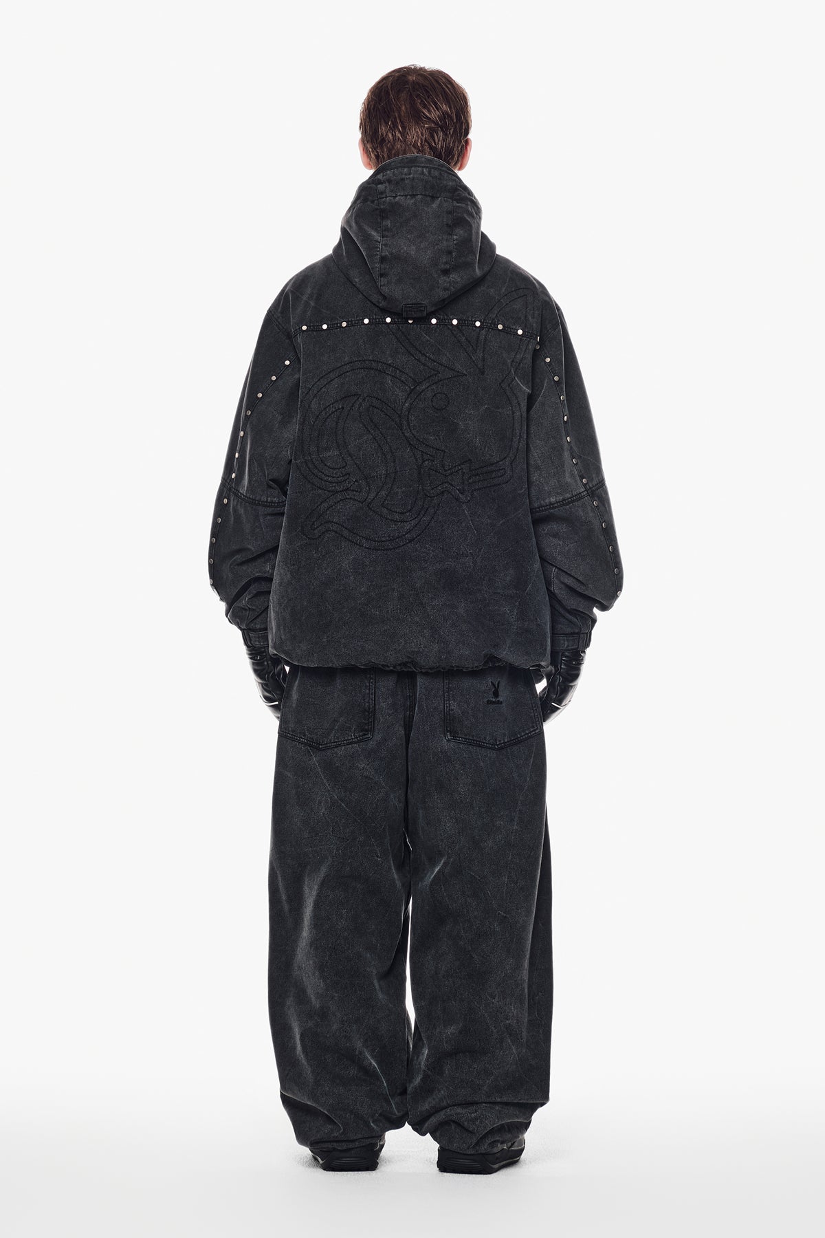 [PLAYBOY x DIMITO] STUD LINE OG DENIM PANTS (WIDE FIT LV.2) WASHED GREY