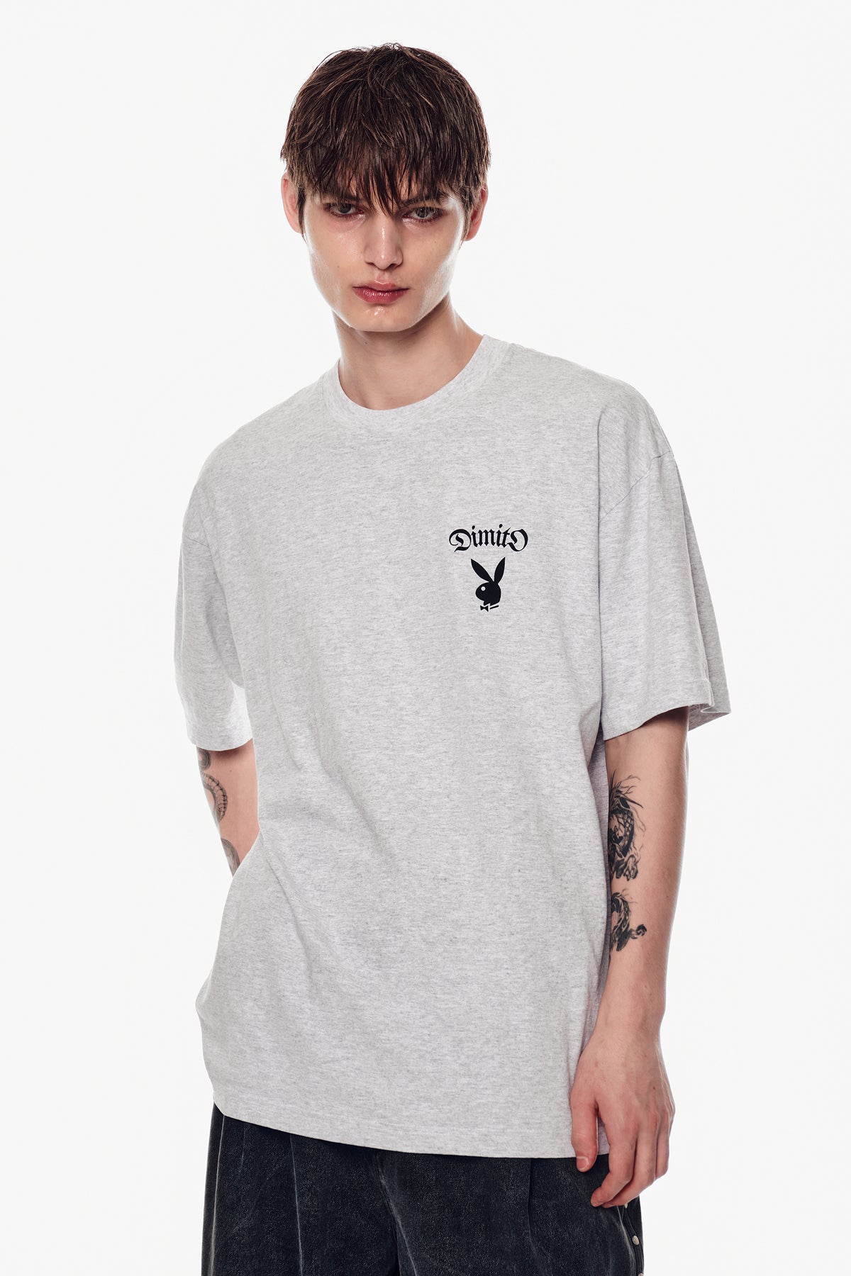 [PLAYBOY x DIMITO] BUNNY GRAPHIC SSV GD 6.5OZ TEE ASH