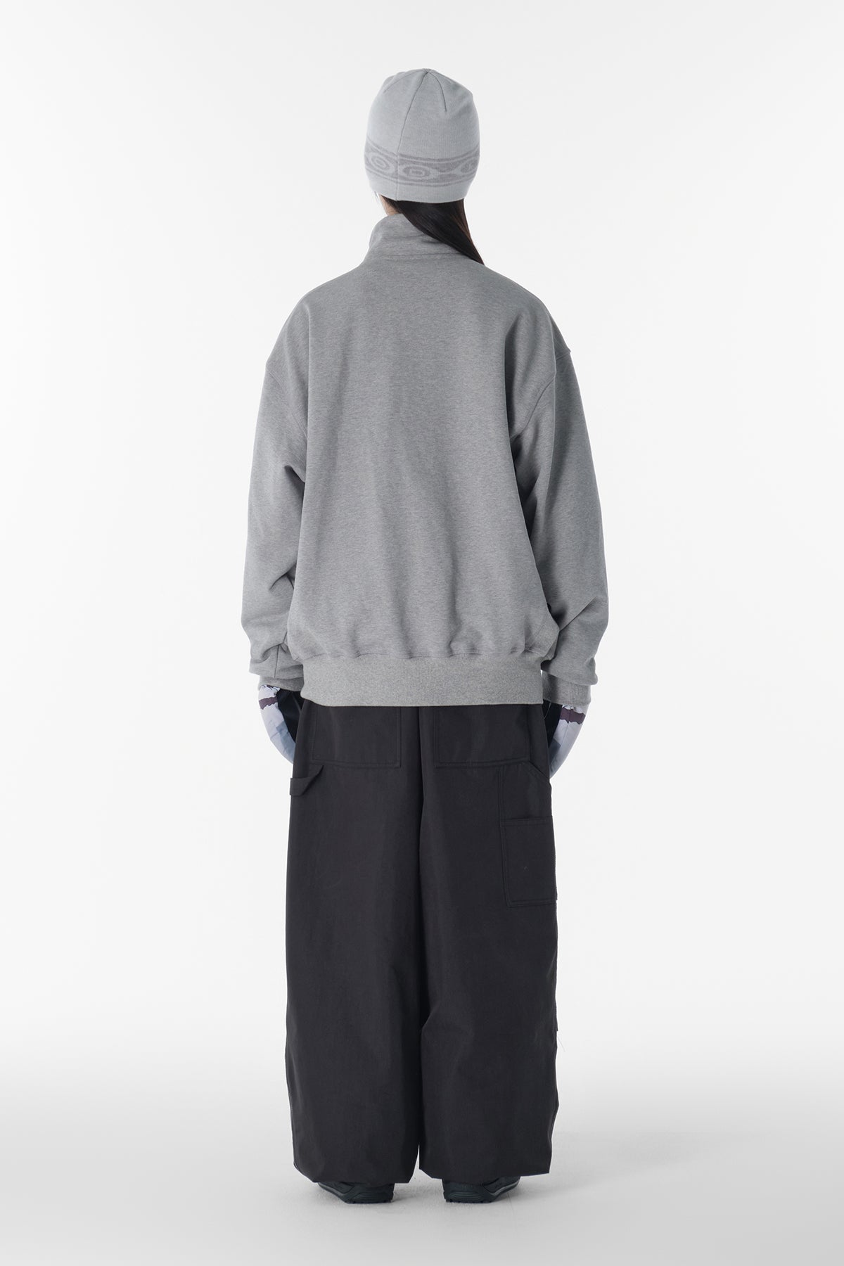 CIRCLE LOGO HALF ZIP SWEATSHIRT ASH