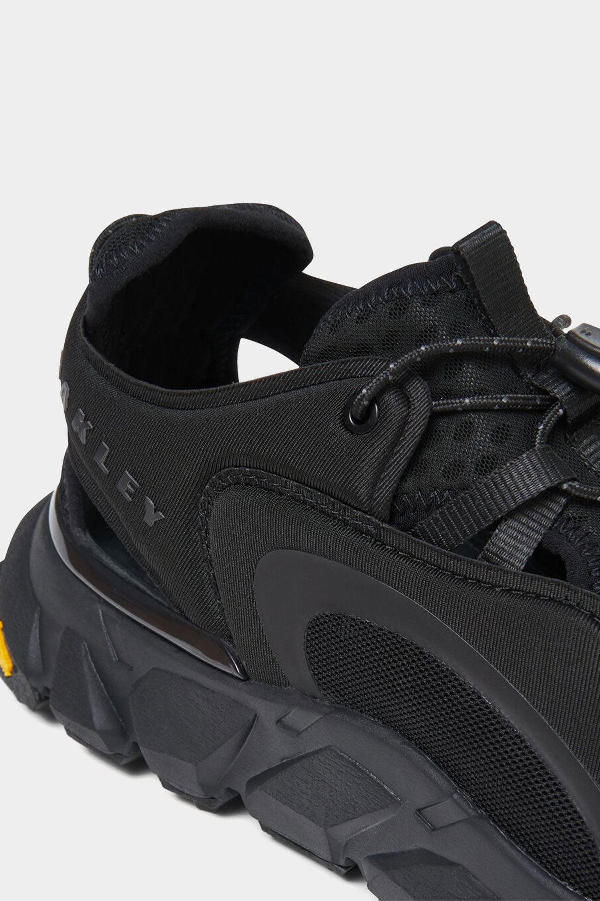 [OAKLEY] AQUATERRA HYBRID BLACKOUT