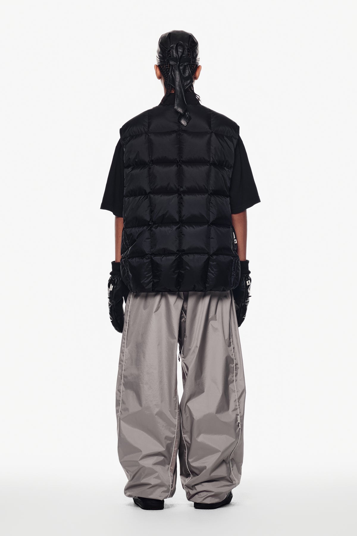 [PLAYBOY x DIMITO] PIPING BANDED PANTS (WIDE FIT LV.2) CONCRETE GREY