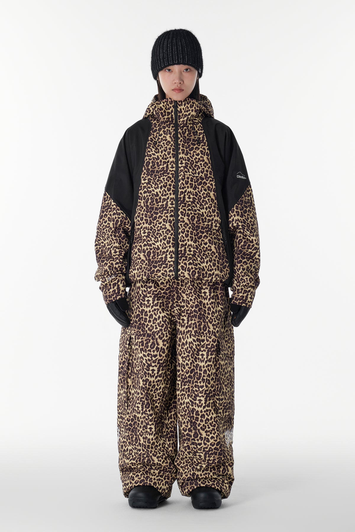VOLT CARGO BIG PANTS (WIDE FIT LV.1) LEO BROWN