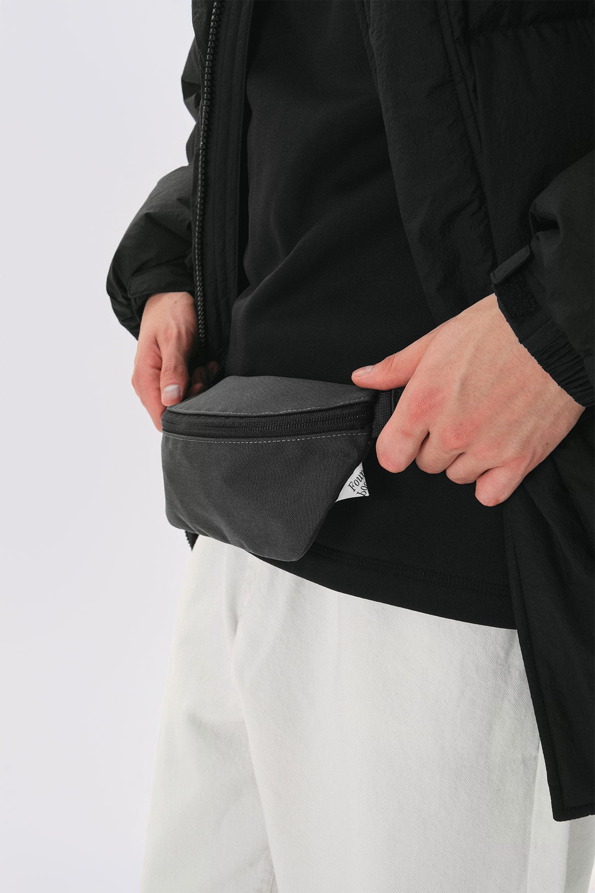 [FOUND POCKET] CITY TRANSIT HIPSACK BLACK