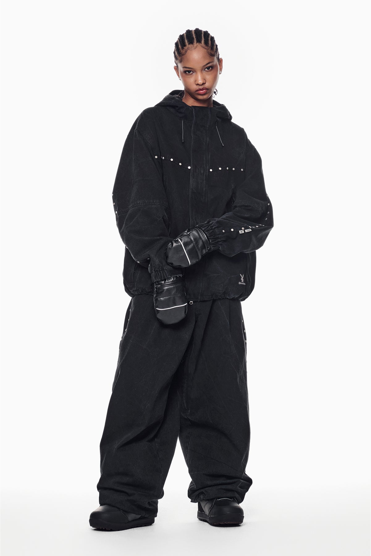 [PLAYBOY x DIMITO] STUD LINE OG DENIM PANTS (WIDE FIT LV.2) WASHED BLACK