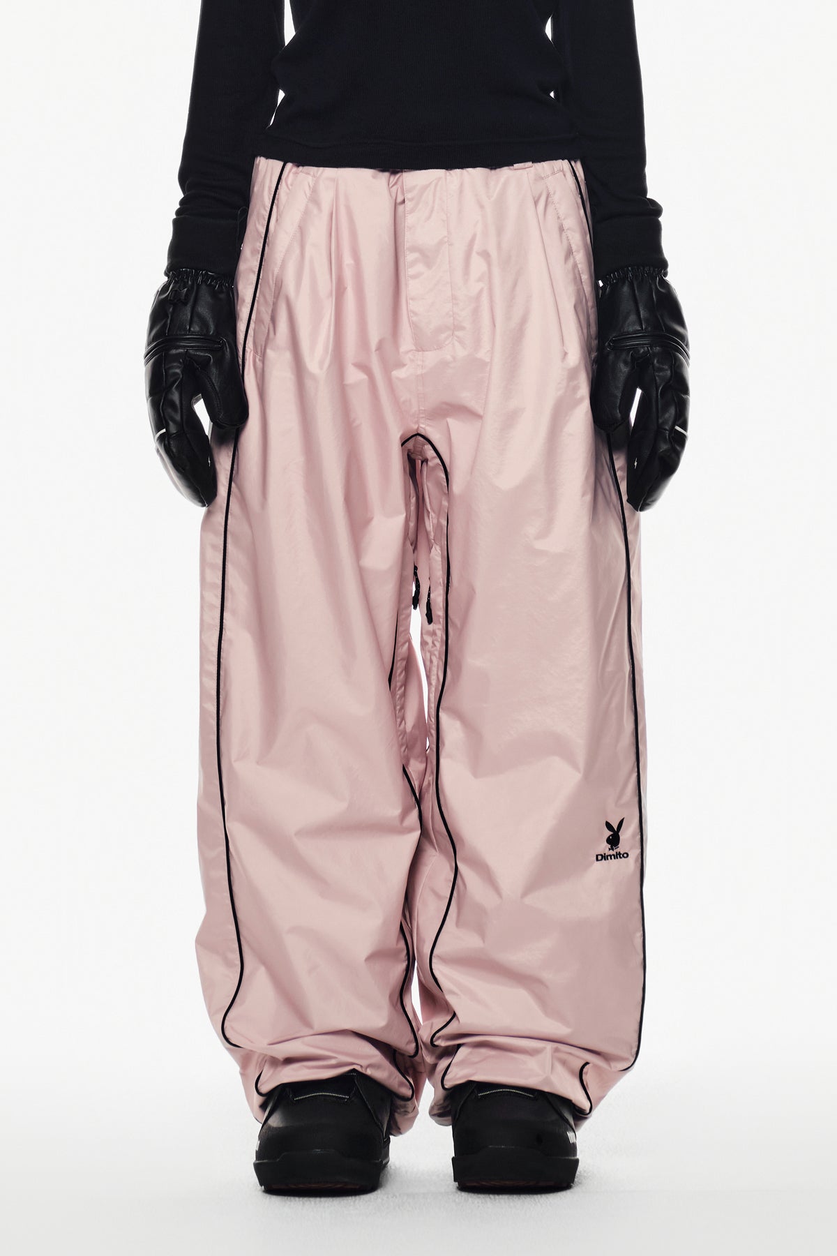 [PLAYBOY x DIMITO] PIPING BANDED PANTS (WIDE FIT LV.2) BABY PINK (Available on 25.09.30)