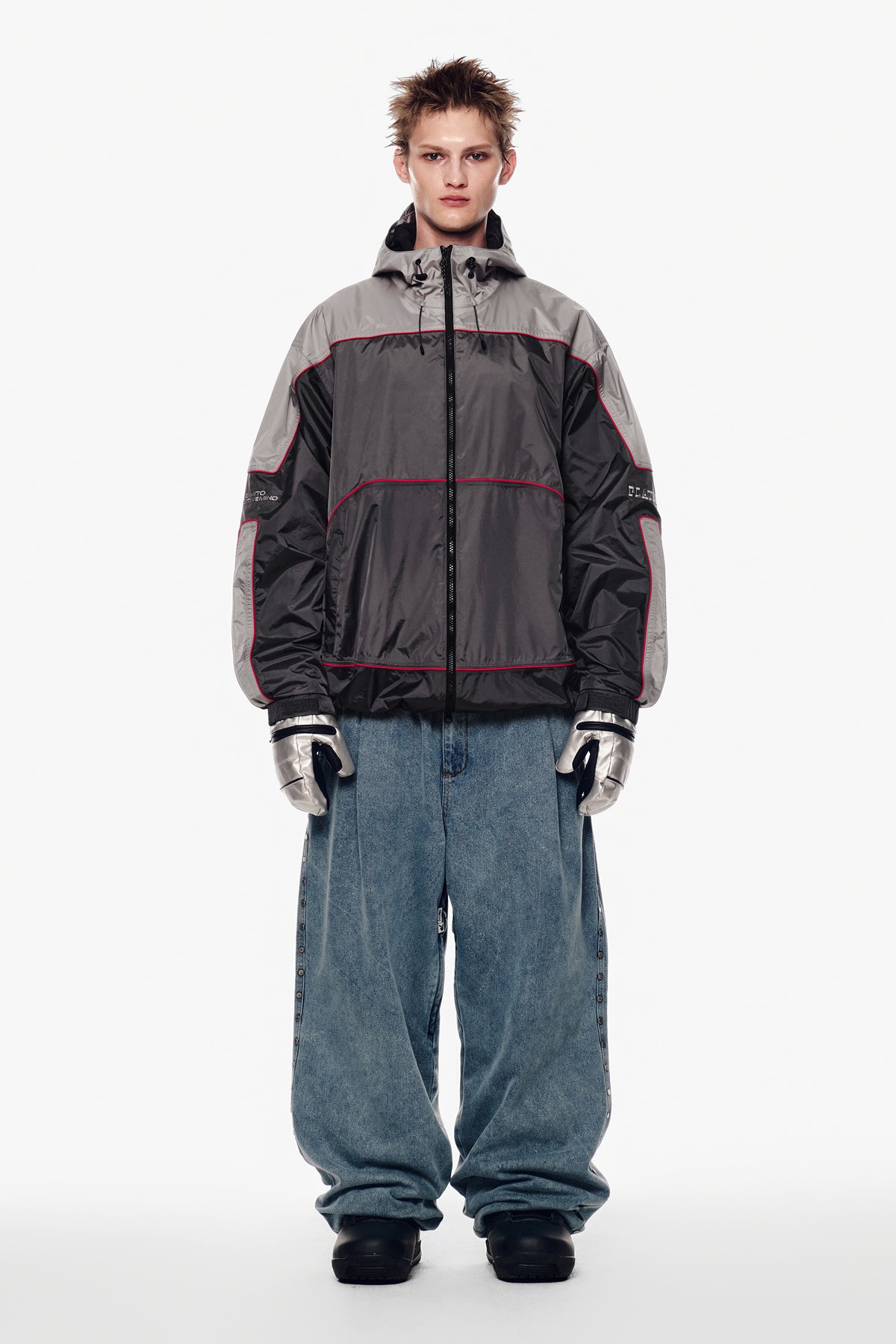[PLAYBOY x DIMITO] STUD LINE OG DENIM PANTS (WIDE FIT LV.2) WASHED LIGHT BLUE