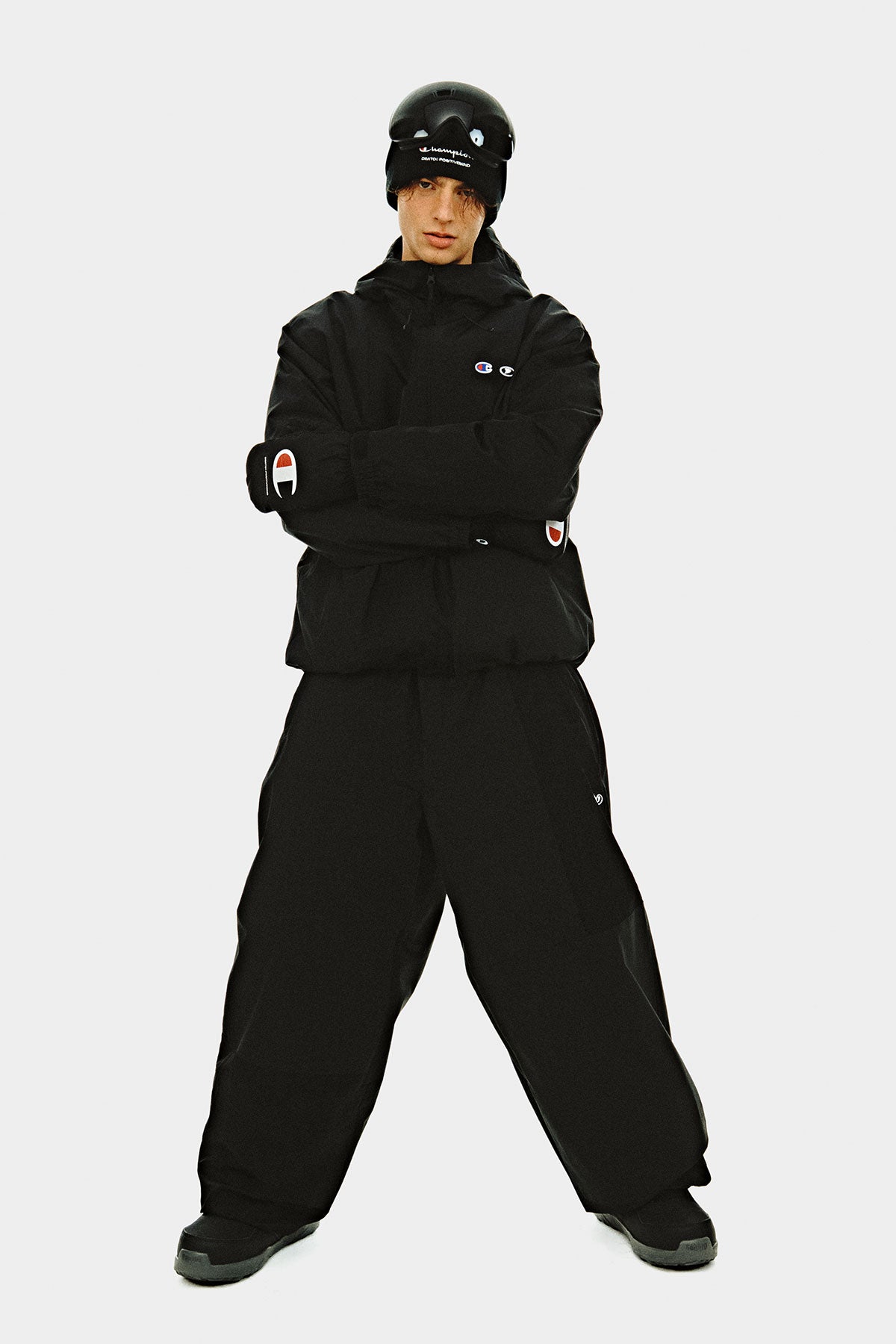 [CHAMPION x DIMITO] C-LOGO MITTEN BLACK (Available date : 26.10.12)