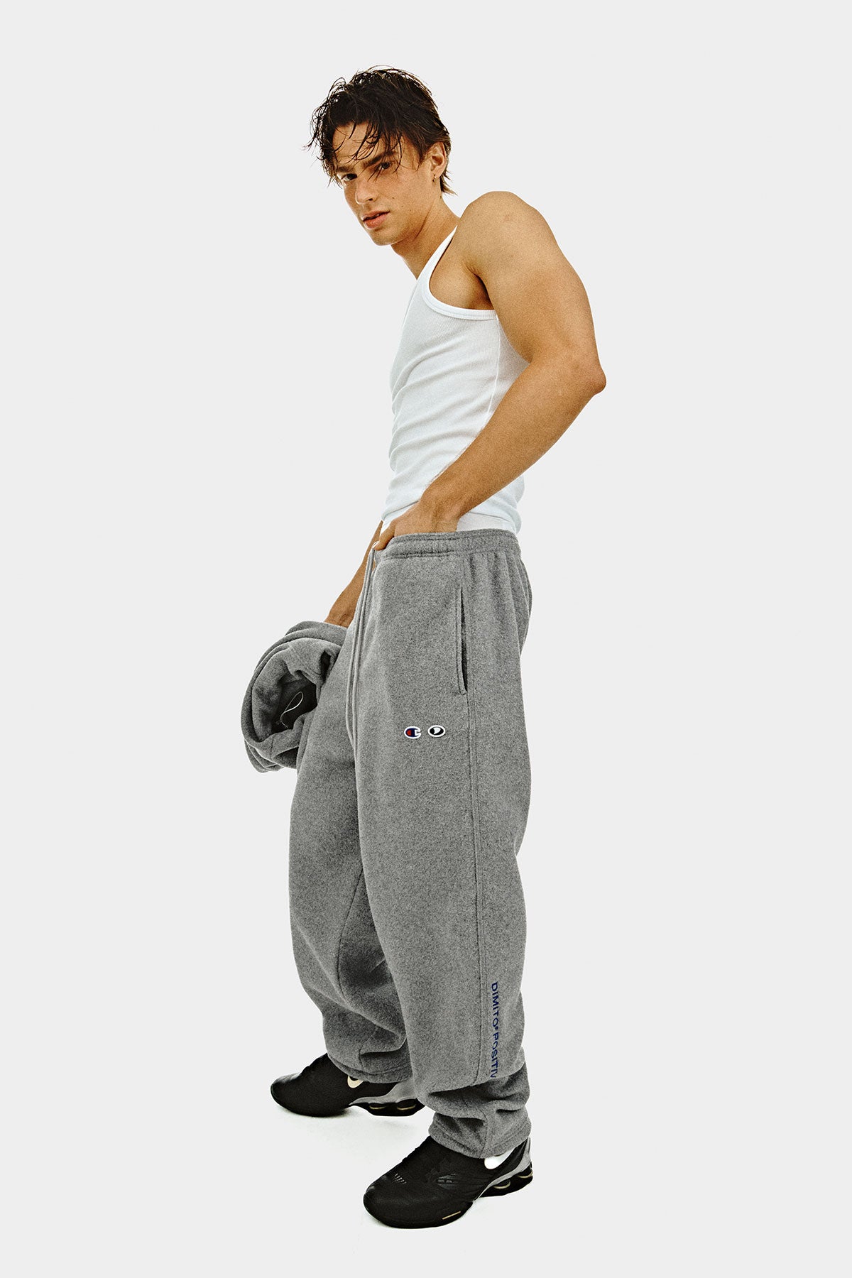 [CHAMPION x DIMITO] SCRIPT FLEECE OG PANTS WARM GREY (Available date : 26.10.12)