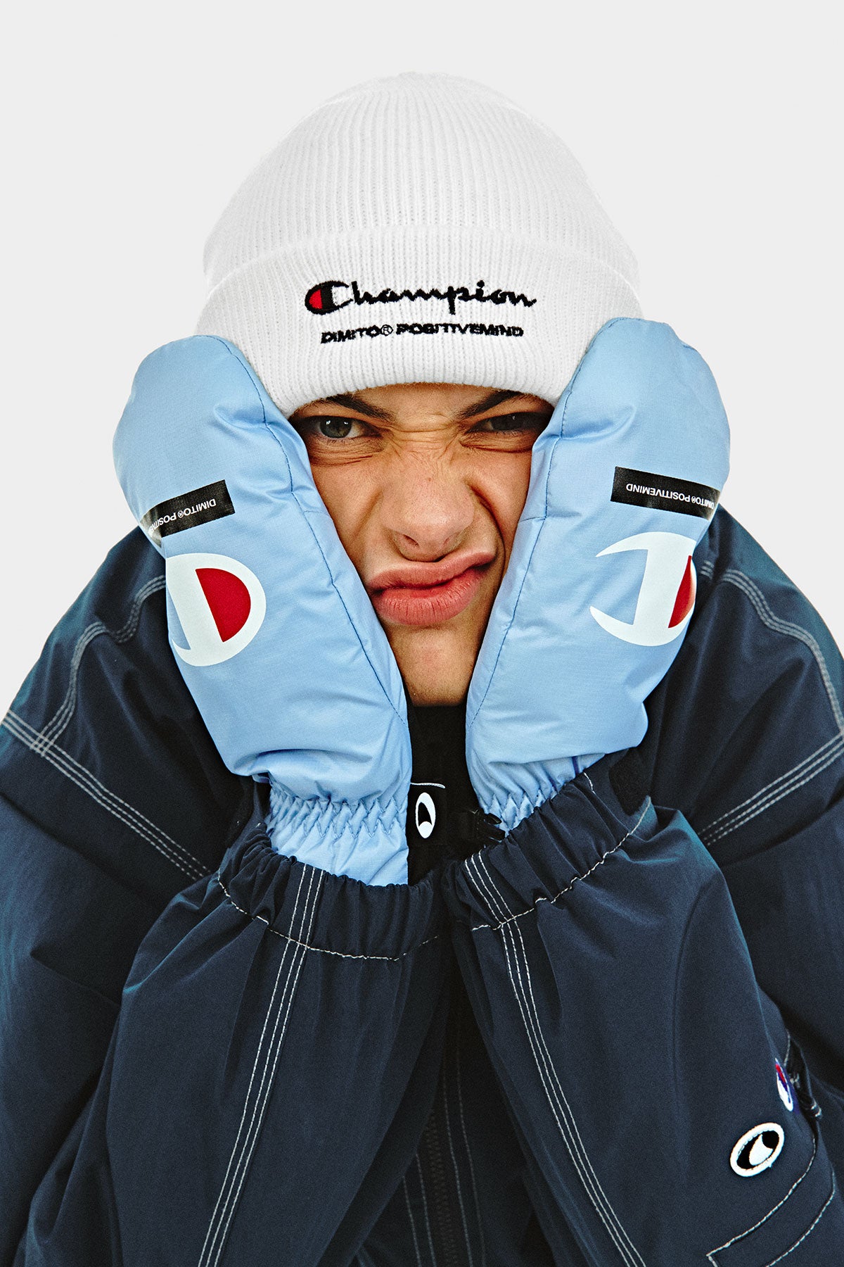 [CHAMPION x DIMITO] C-LOGO MITTEN ICE COLUMBIA (Available date : 26.10.12)