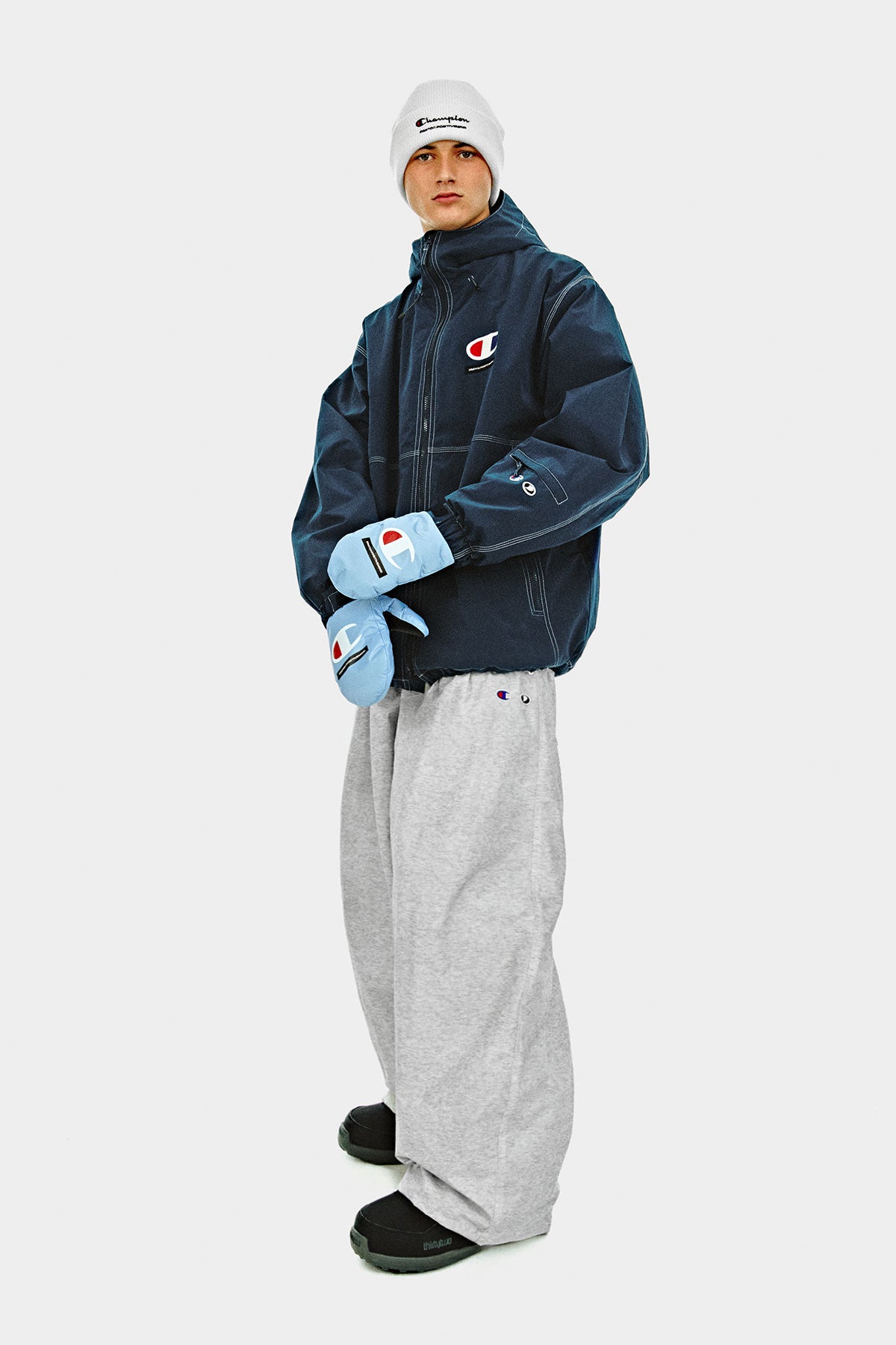 [CHAMPION x DIMITO] C-LOGO BASIC PANTS (WIDE FIT LV.2) SILVER GREY (Available date : 26.10.12)