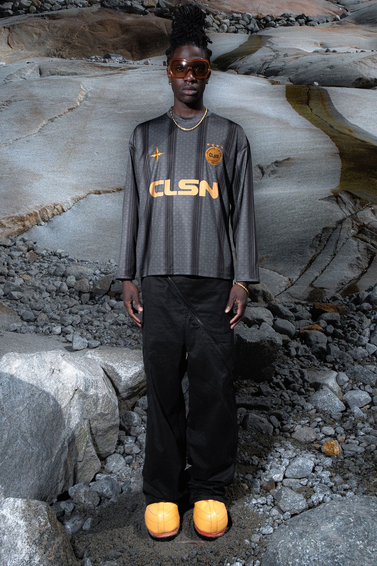[INVITED] [CLOSNEA] ESSENTIAL LONGSLEEVE GREY