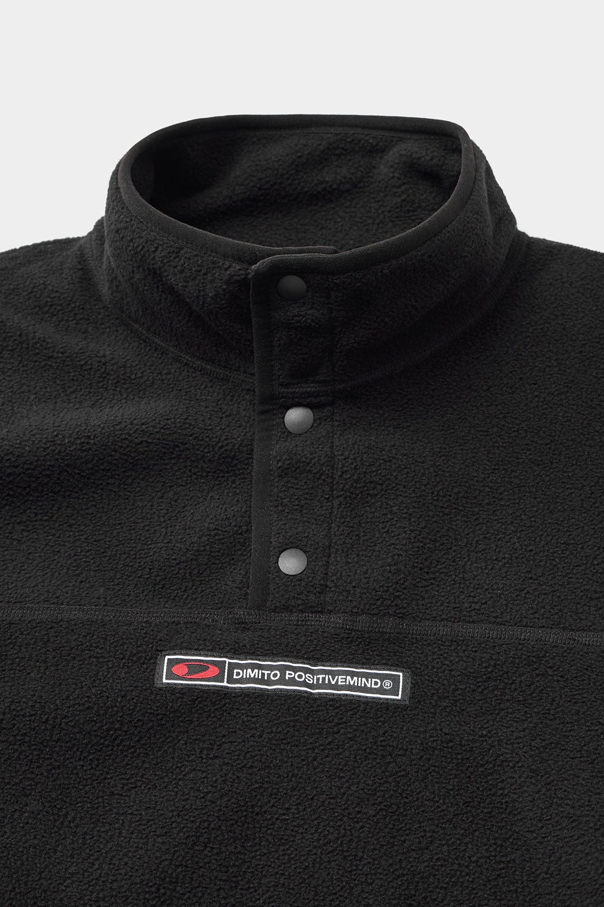 FLEECE MOCK NECK BLACK (Delivery date : 26.09.28)