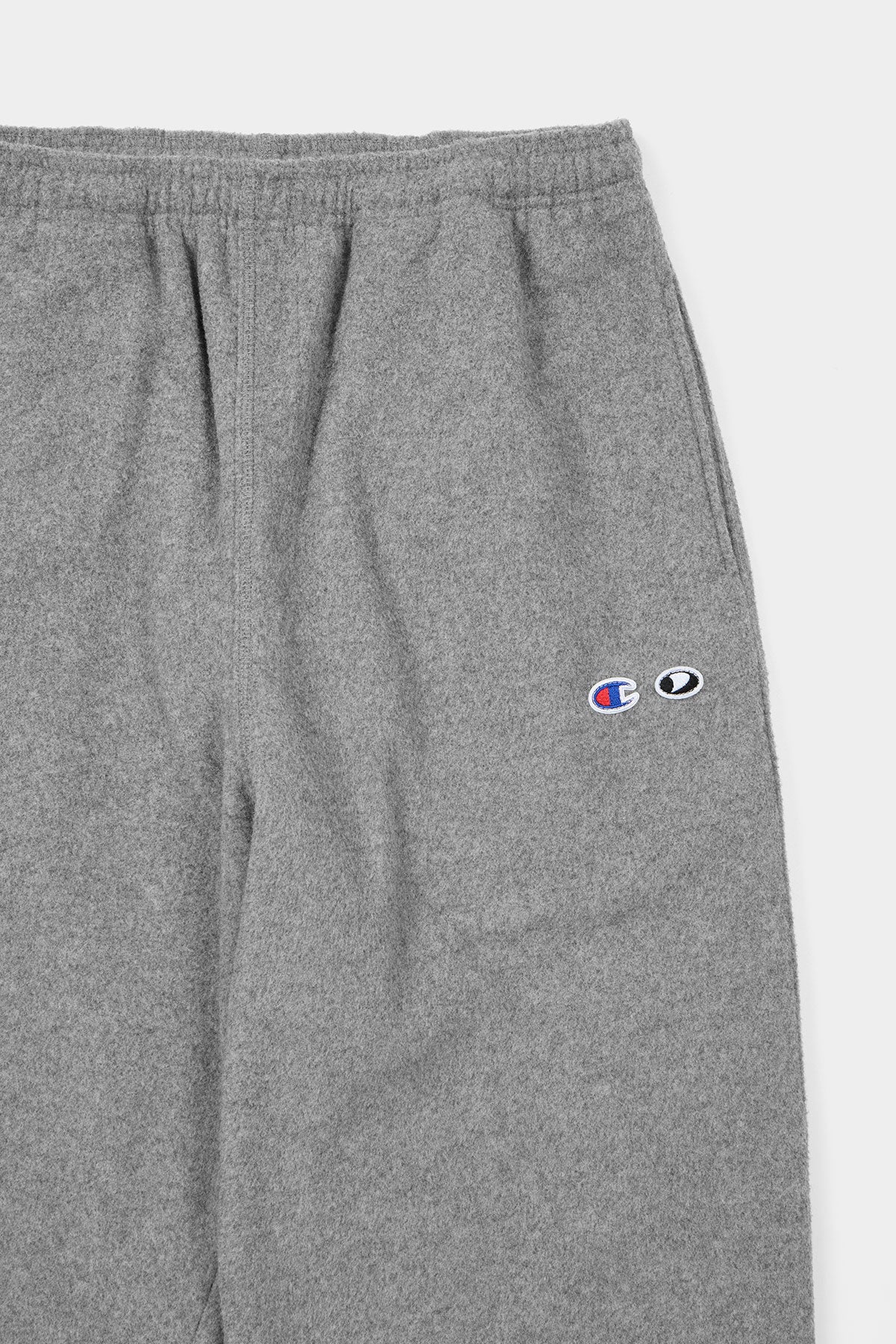 [CHAMPION x DIMITO] SCRIPT FLEECE OG PANTS WARM GREY (Available date : 26.10.12)