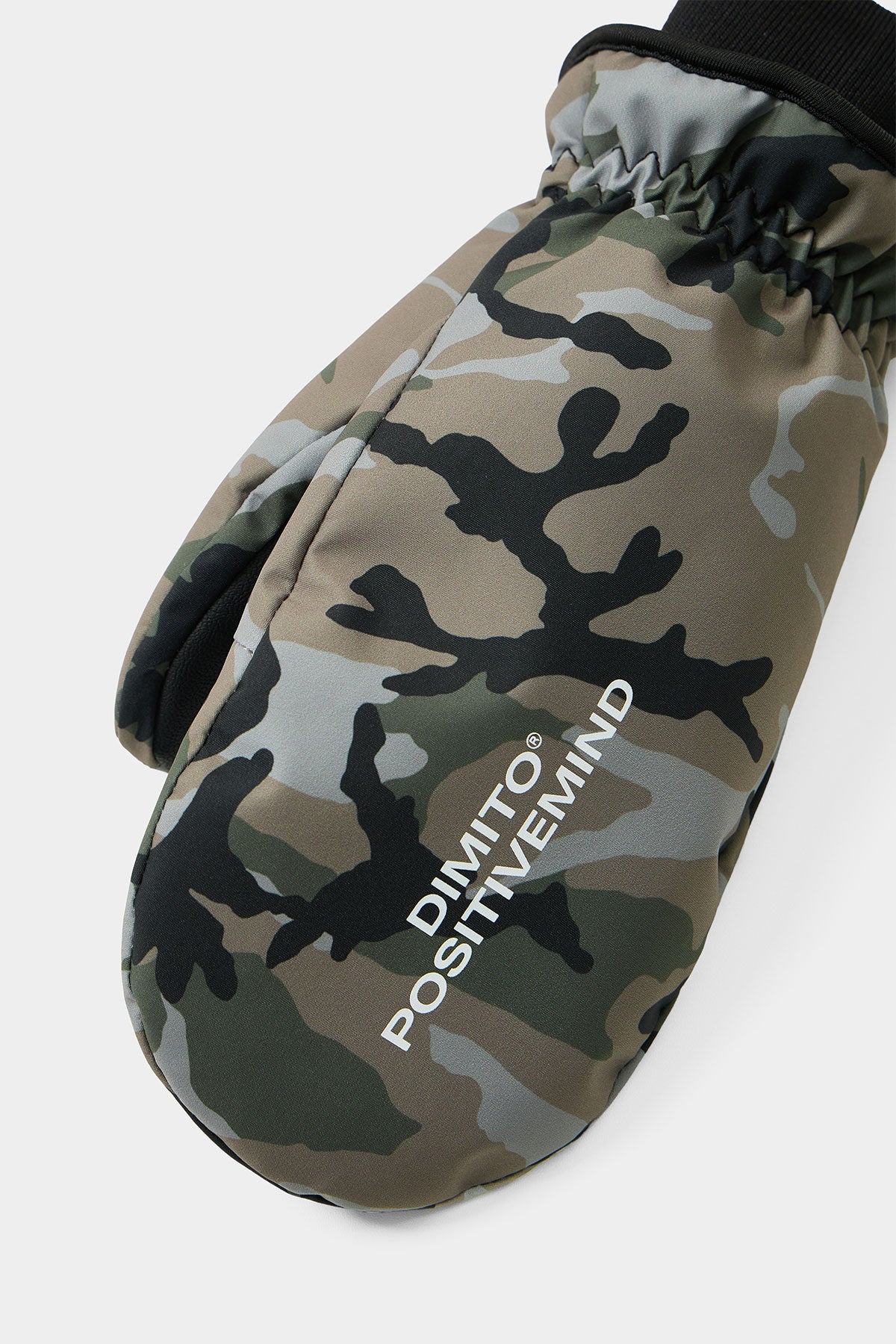 PATTERN MITTEN FADE CAMO