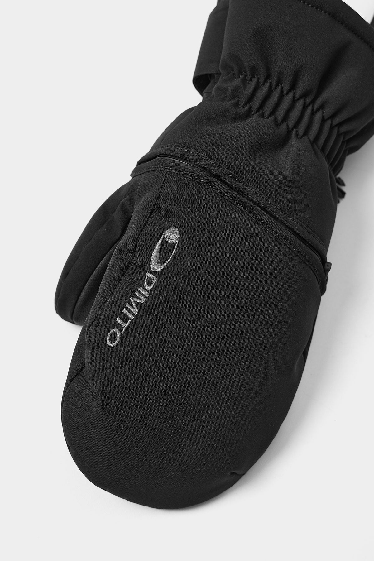 26 EASY OPEN MITTEN BLACK