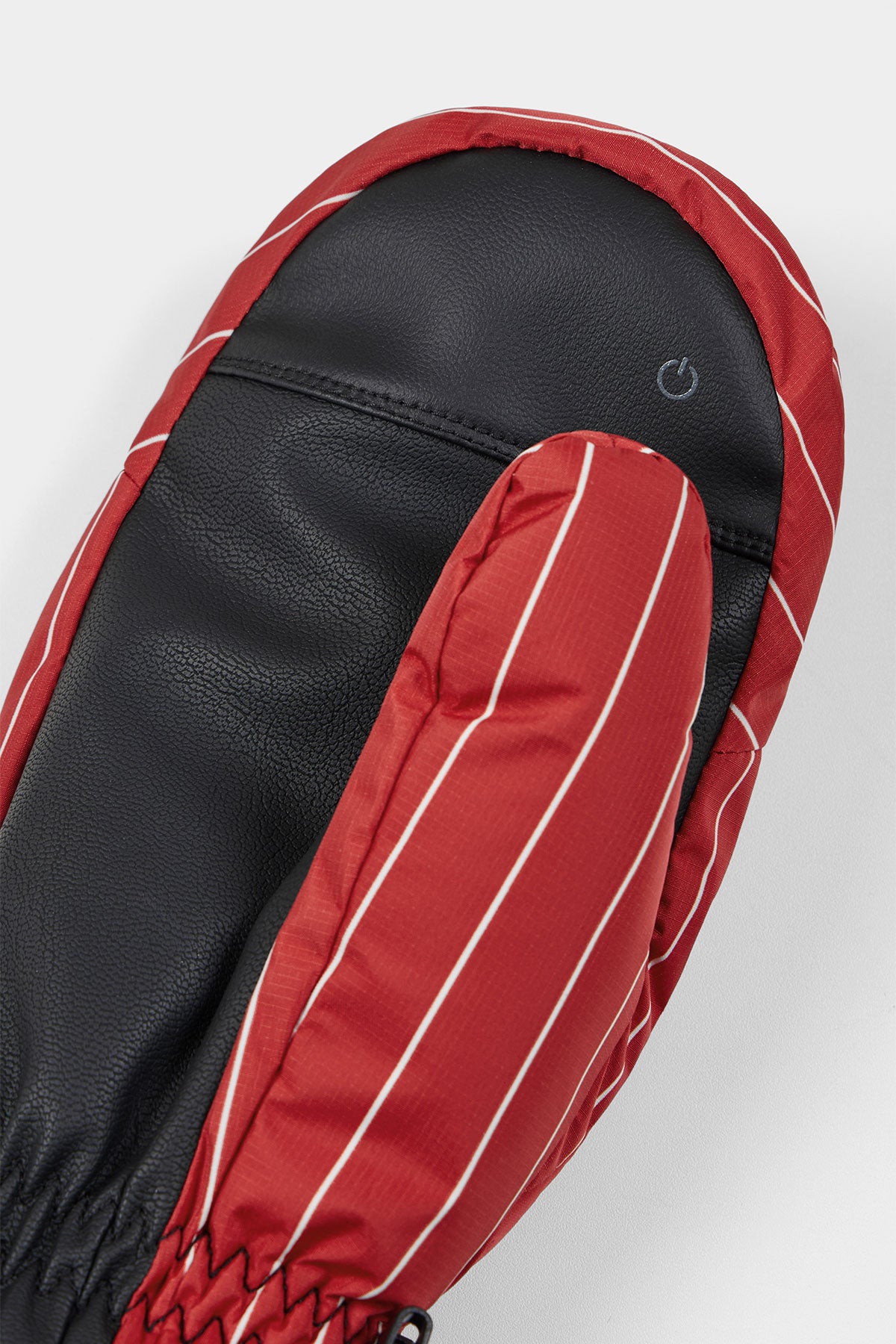 [CHAMPION x DIMITO] C-LOGO MITTEN STRIPE RED (Available date : 26.10.12)