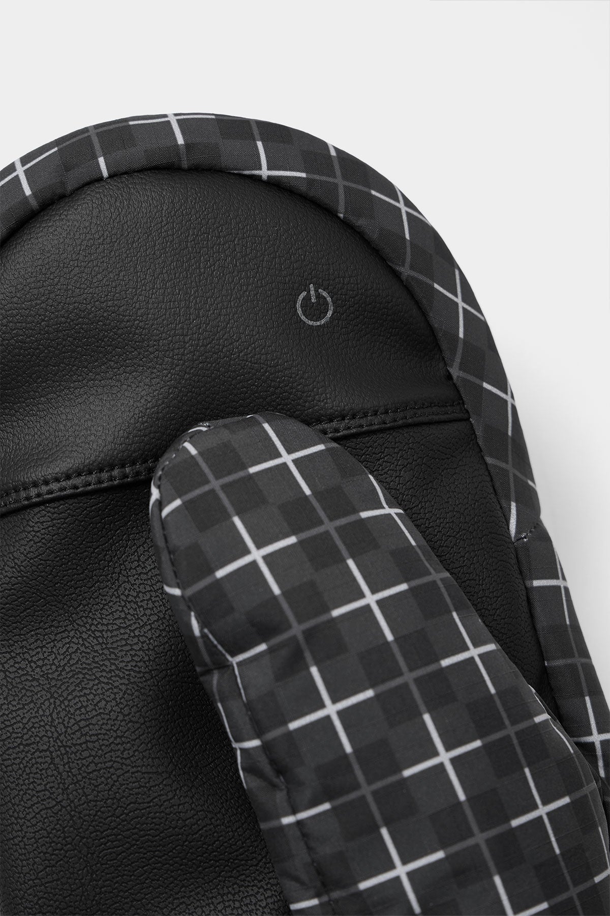 PATTERN MITTEN CROSS CHECK BLACK