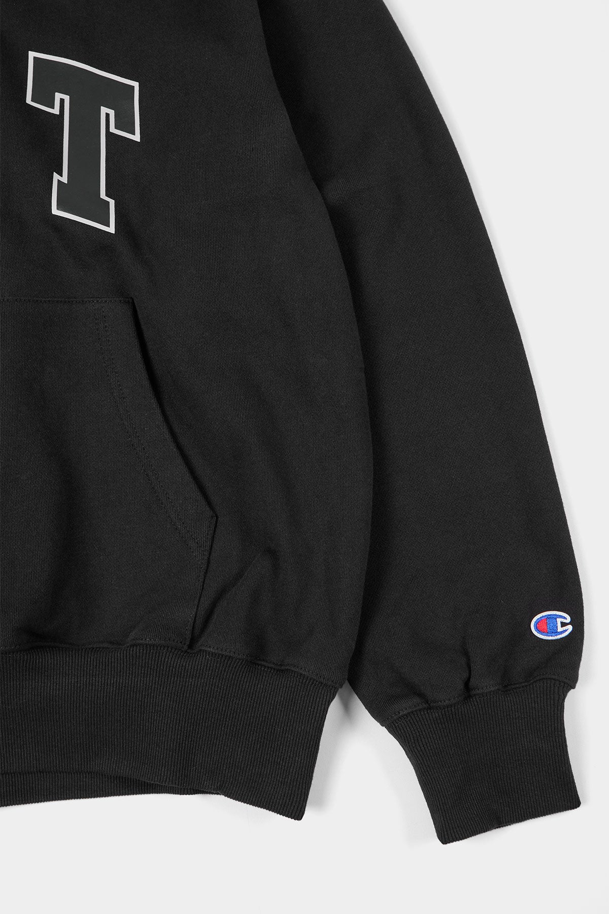 [CHAMPION x DIMITO] DMT VARSITY HALF ZIP SWEATSHIRT BLACK (Available date : 26.10.12)