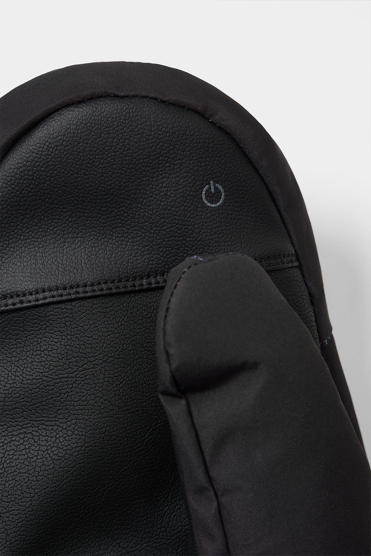 GRAPHICS MITTEN F BLACK