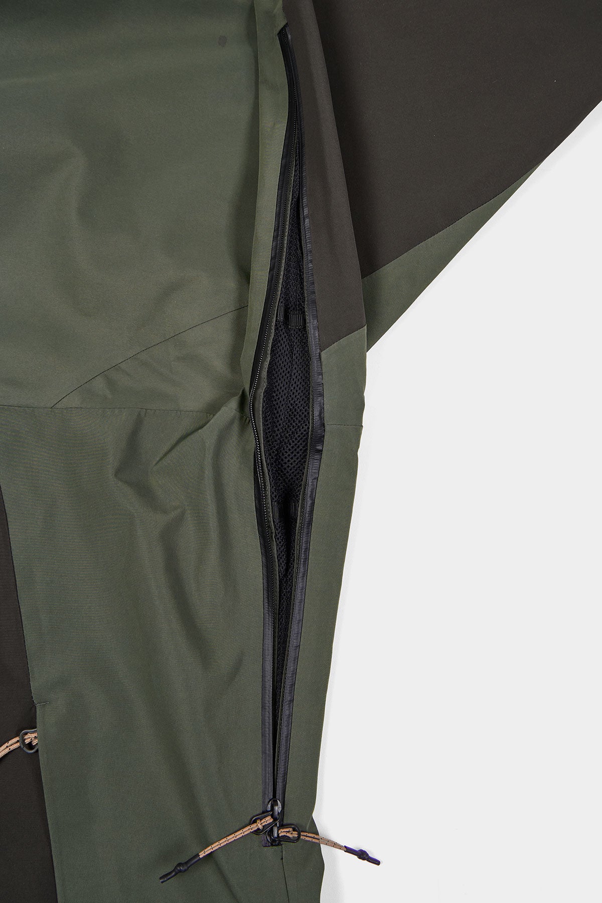 26 QUASAR JACKET TIGER GREEN