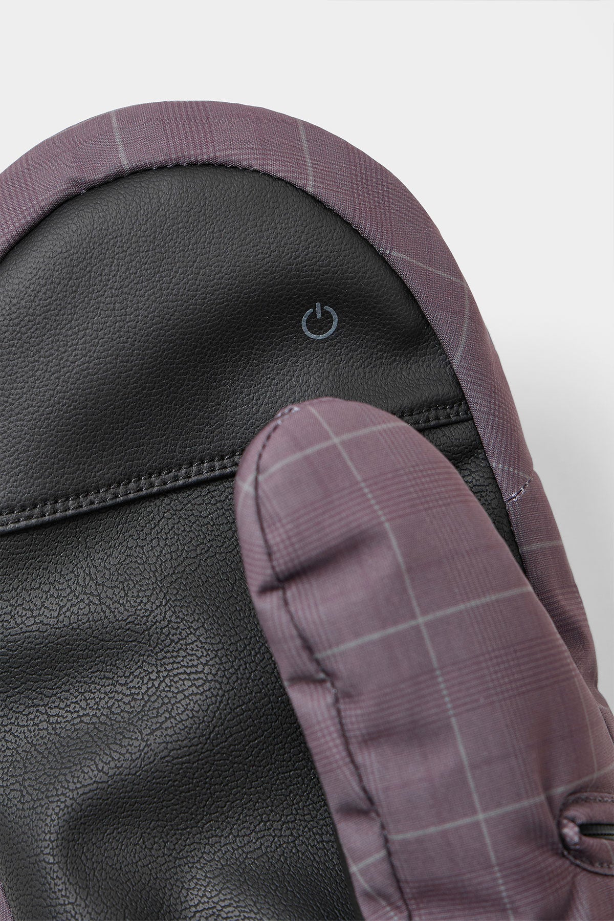 CHECKER EASY OPEN MITTEN WINE CHECK
