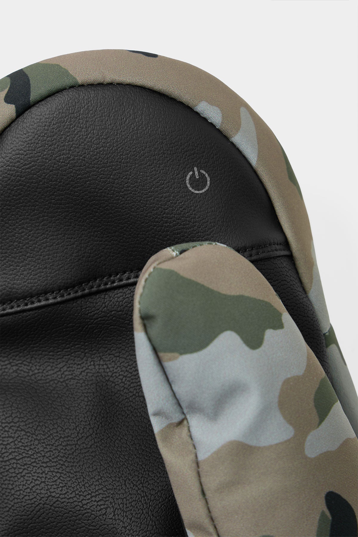 PATTERN MITTEN FADE CAMO